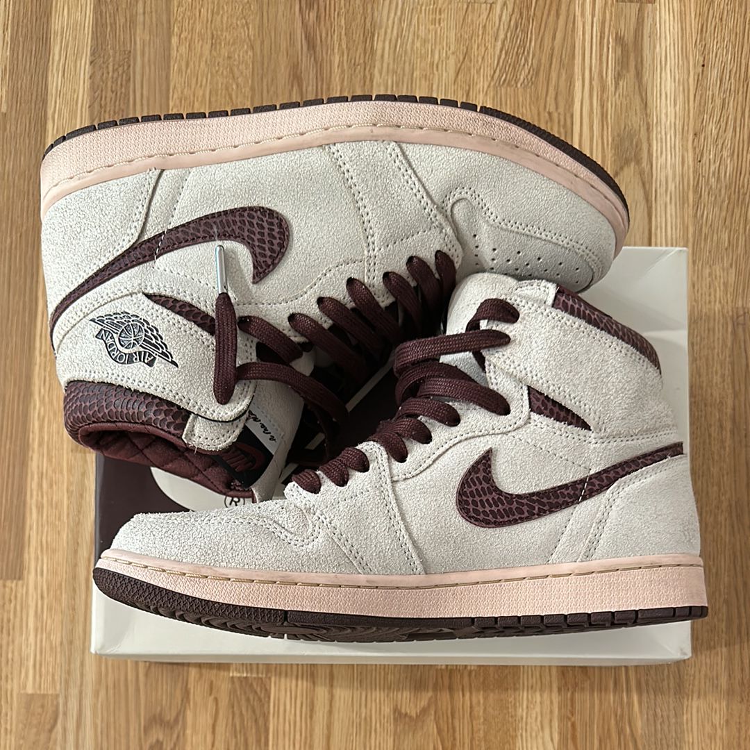 A Ma Maniere × Nike Air Jordan 1 Retro High OG "Sail and Burgundy"