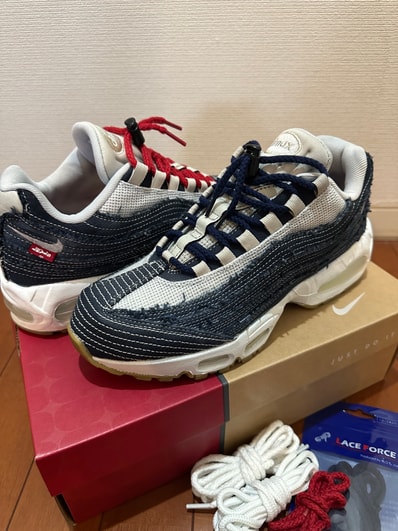 Levi's × Nike Air Max 95 OG "Denim White"