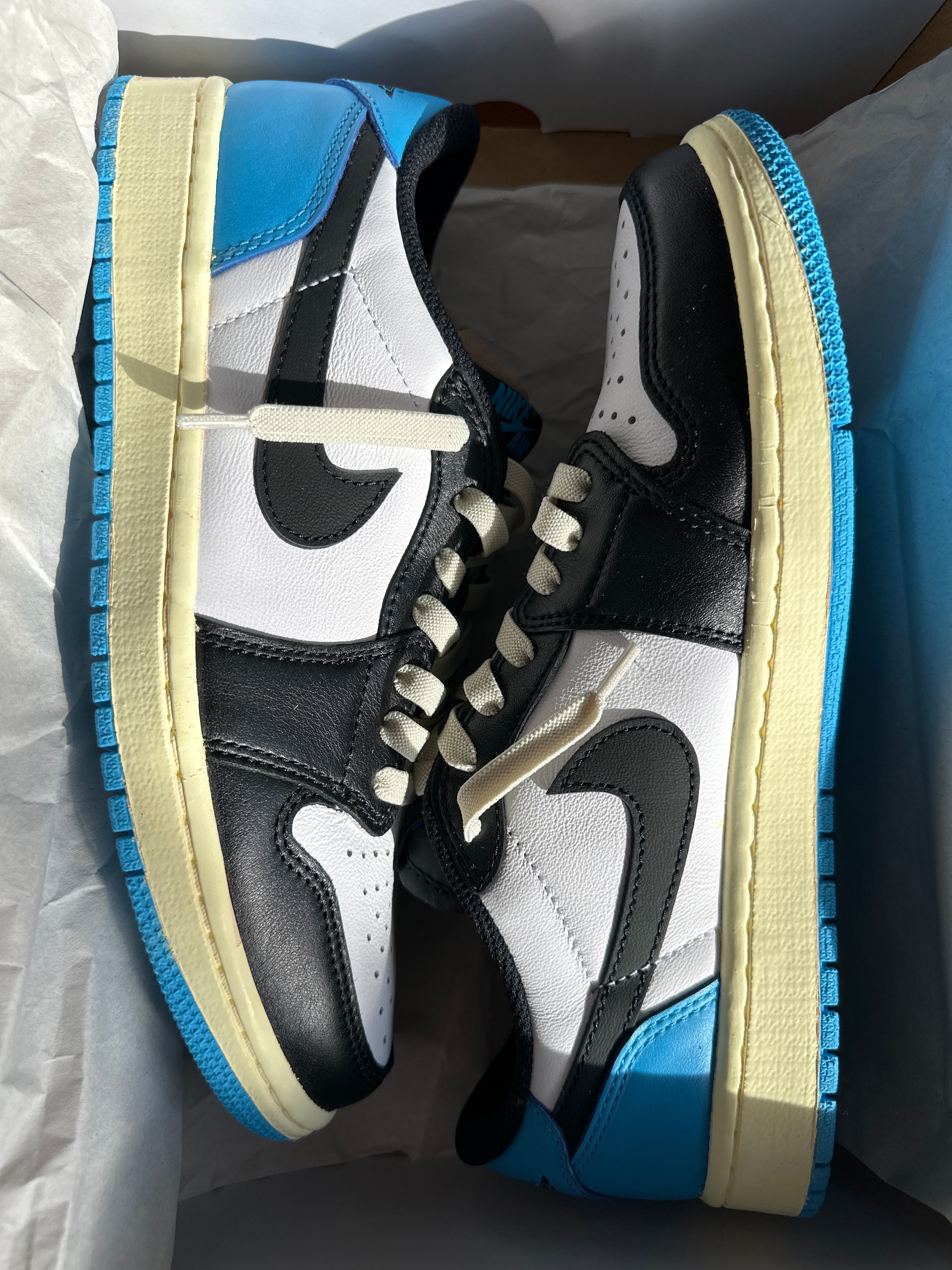 Nike Air Jordan 1 Low OG "Black and Dark Powder Blue/UNC"