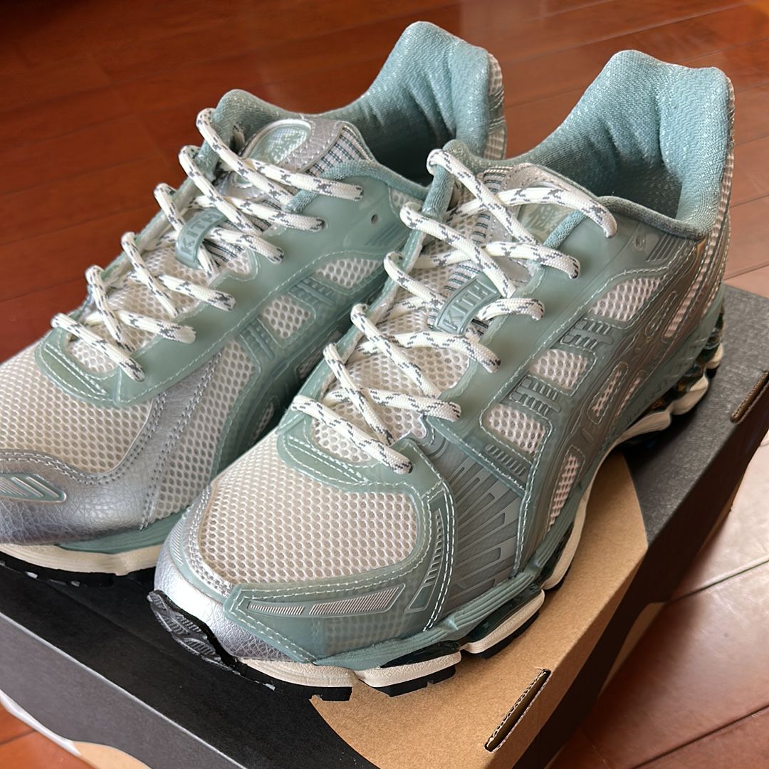 KITH Ronnie Fieg × Asics Gel-Kayano 12.1 "Cream/Sage"