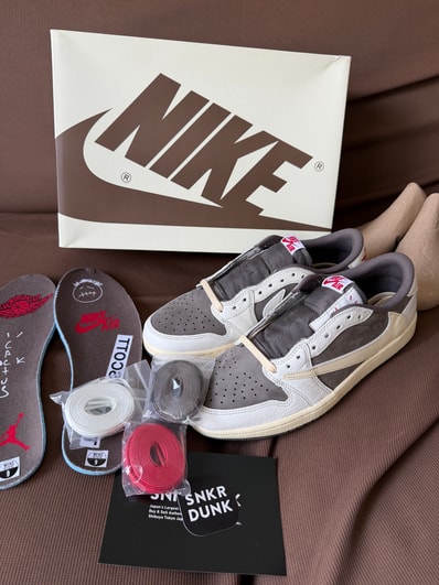 Travis Scott × Nike Air Jordan 1 Low OG SP "Reverse Mocha/Sail and Ridgerock"