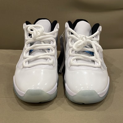 Nike Air Jordan 11 Low "Legend Blue"