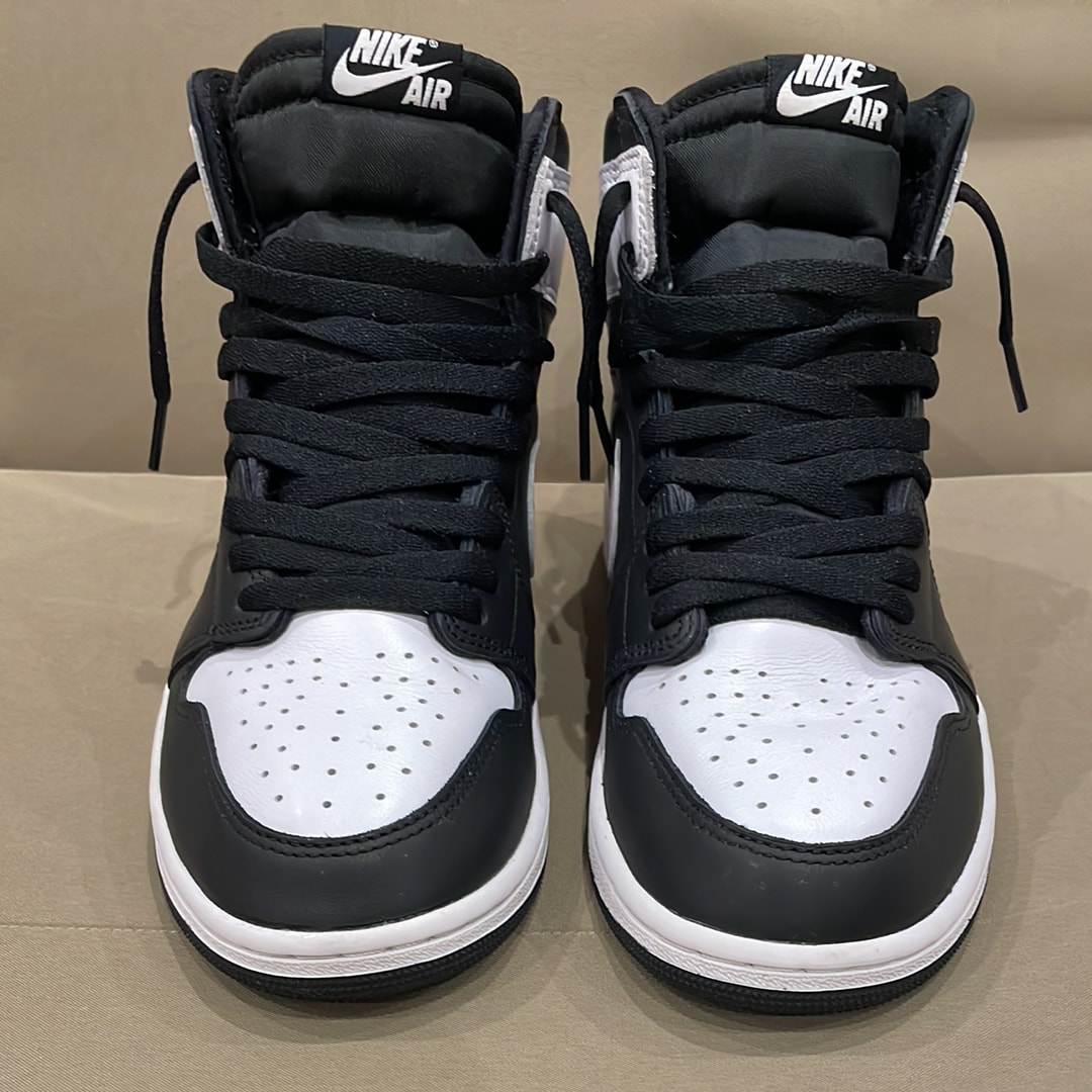 Nike Air Jordan 1 Retro High OG "Black/White"