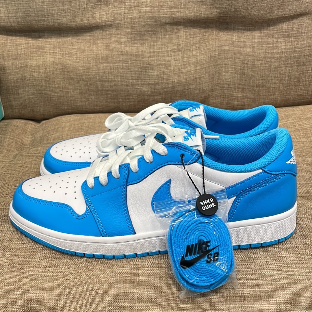 Nike SB Air Jordan 1 Low "UNC"