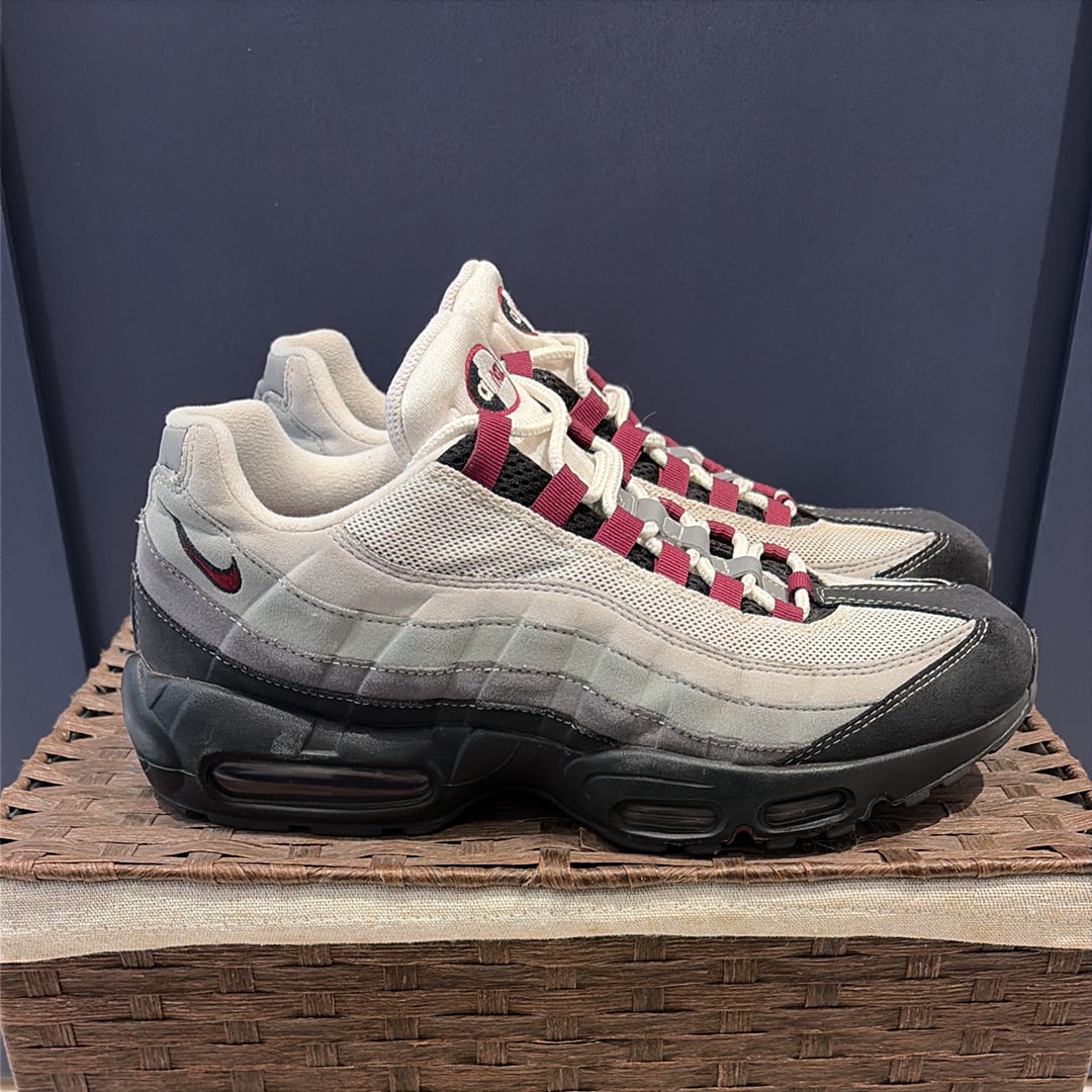 Nike Air Max 95 "Pearl Grey/Dark Beetroot"