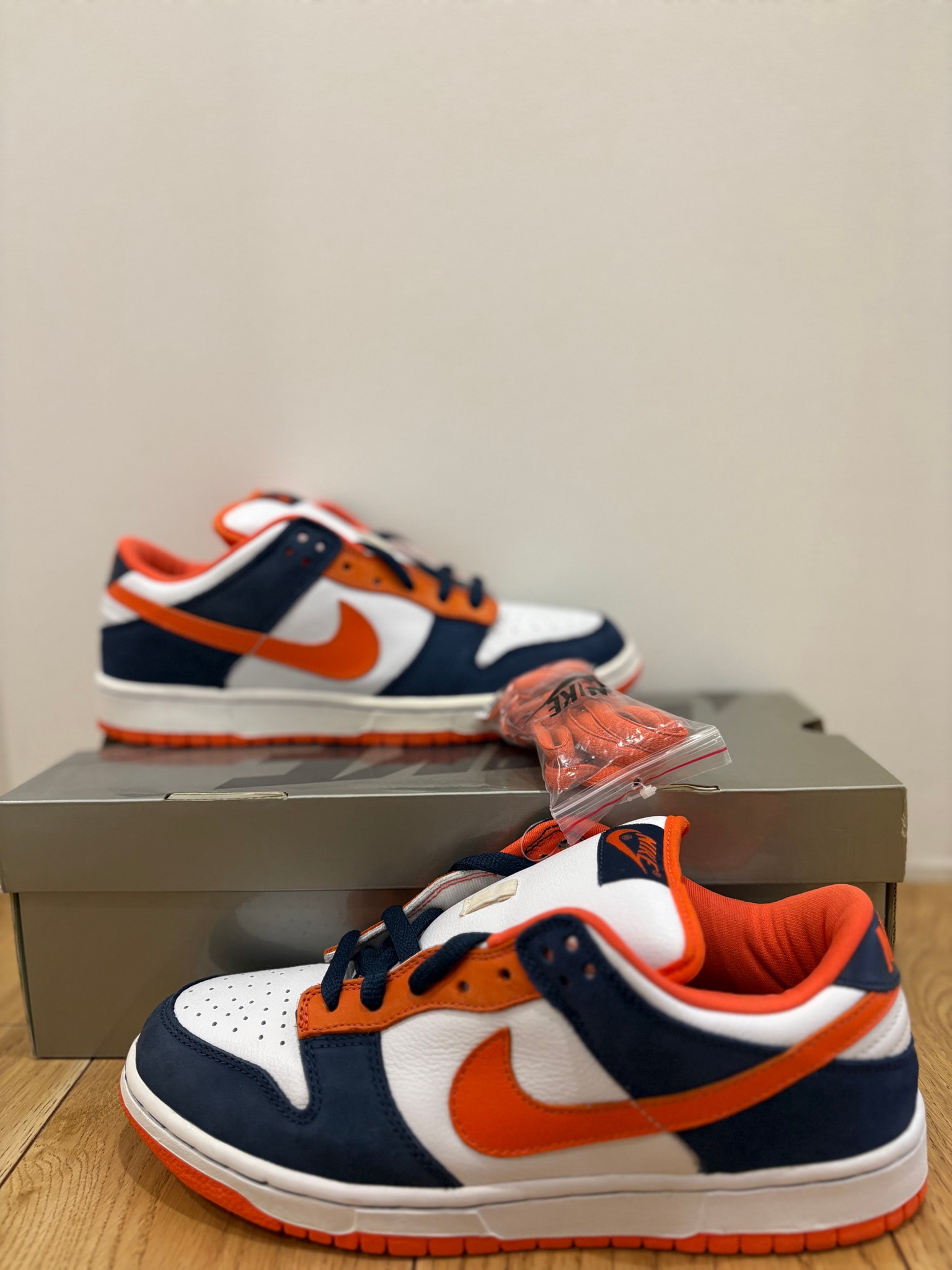 Nike SB Dunk Low Broncos