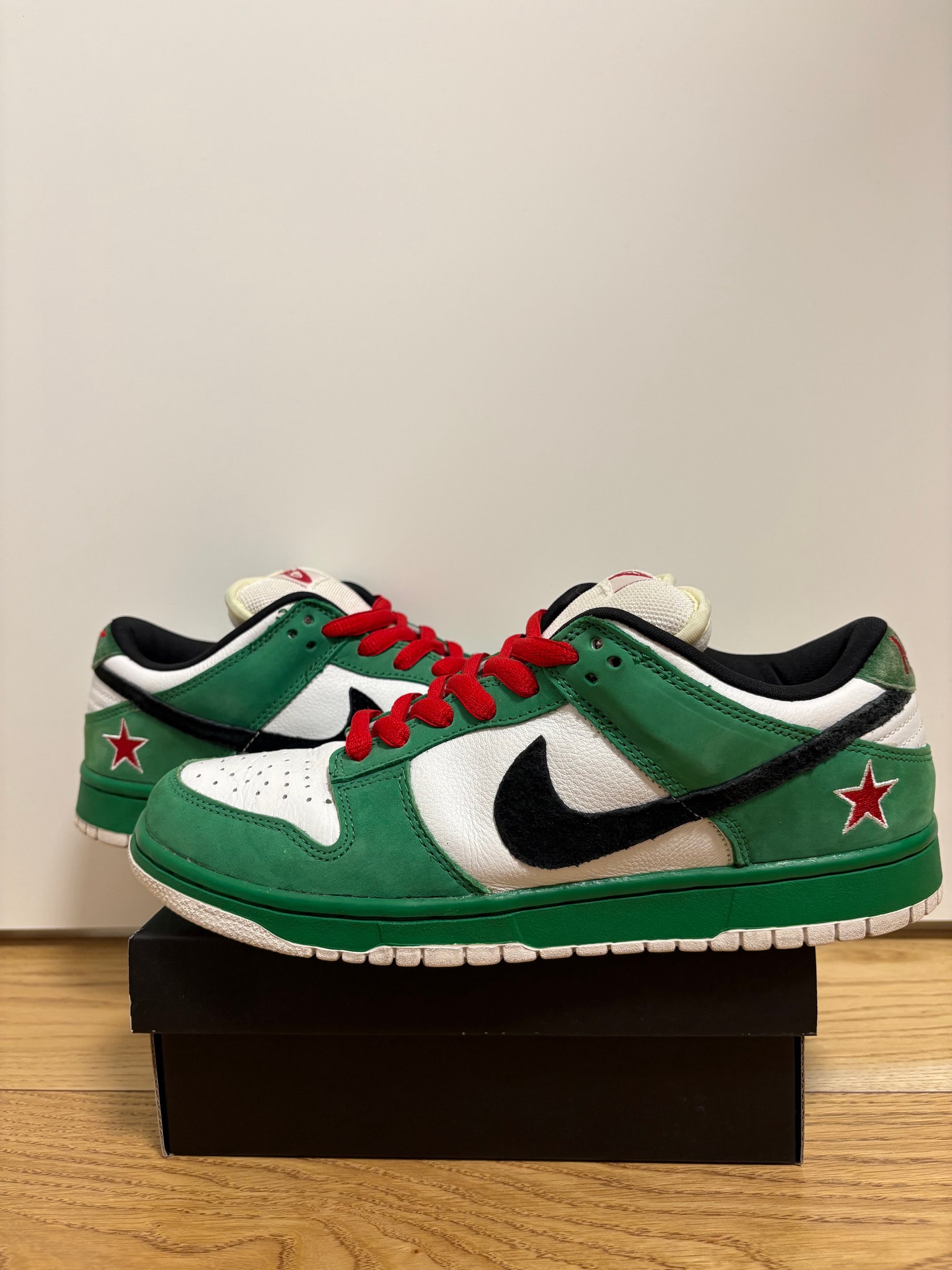 Nike SB Dunk Low "Heineken"