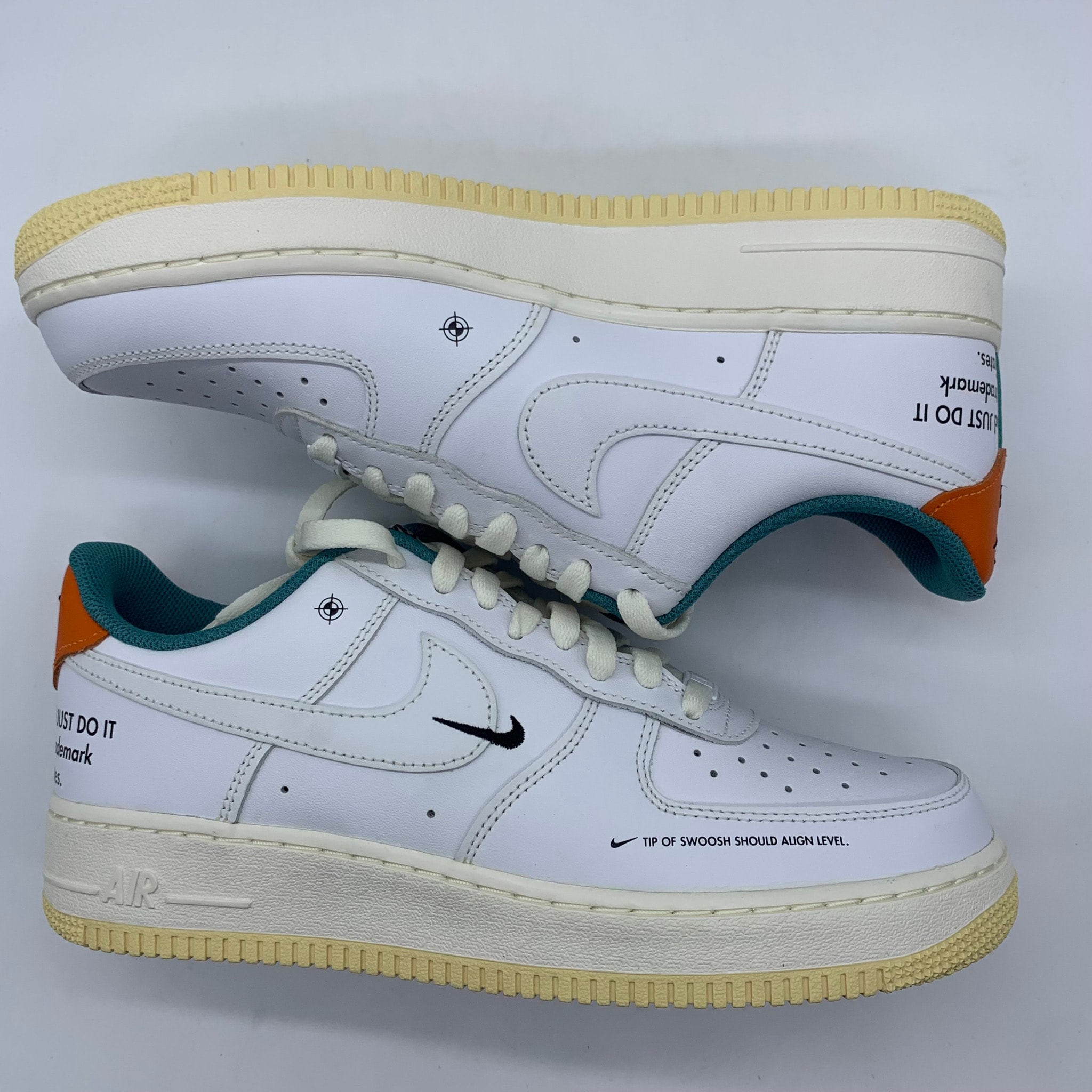 Nike Air Force 1 Low "White/Sail/Starfish"