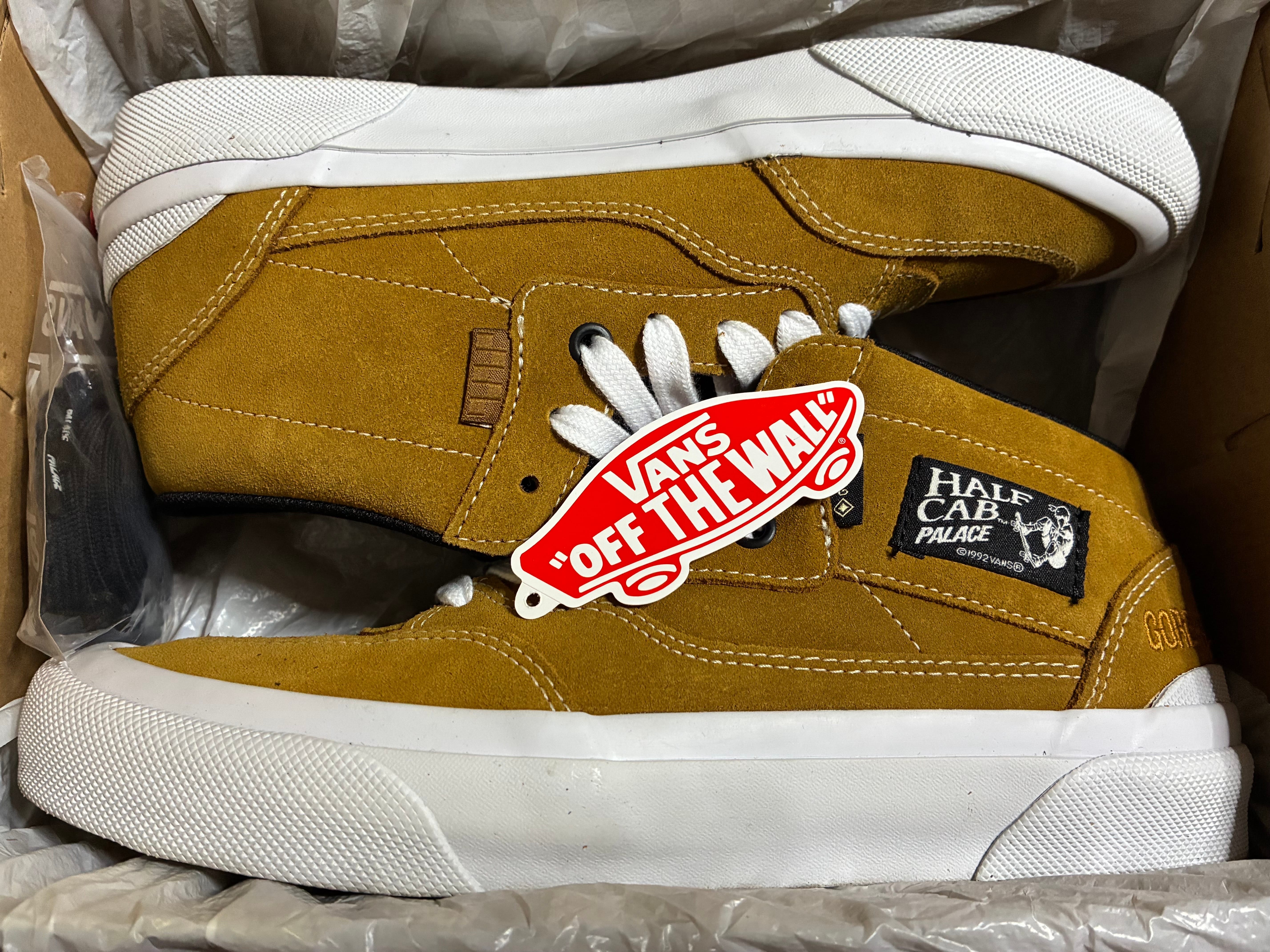 Palace × Vans Half Cab GORE-TEX "Yellow"