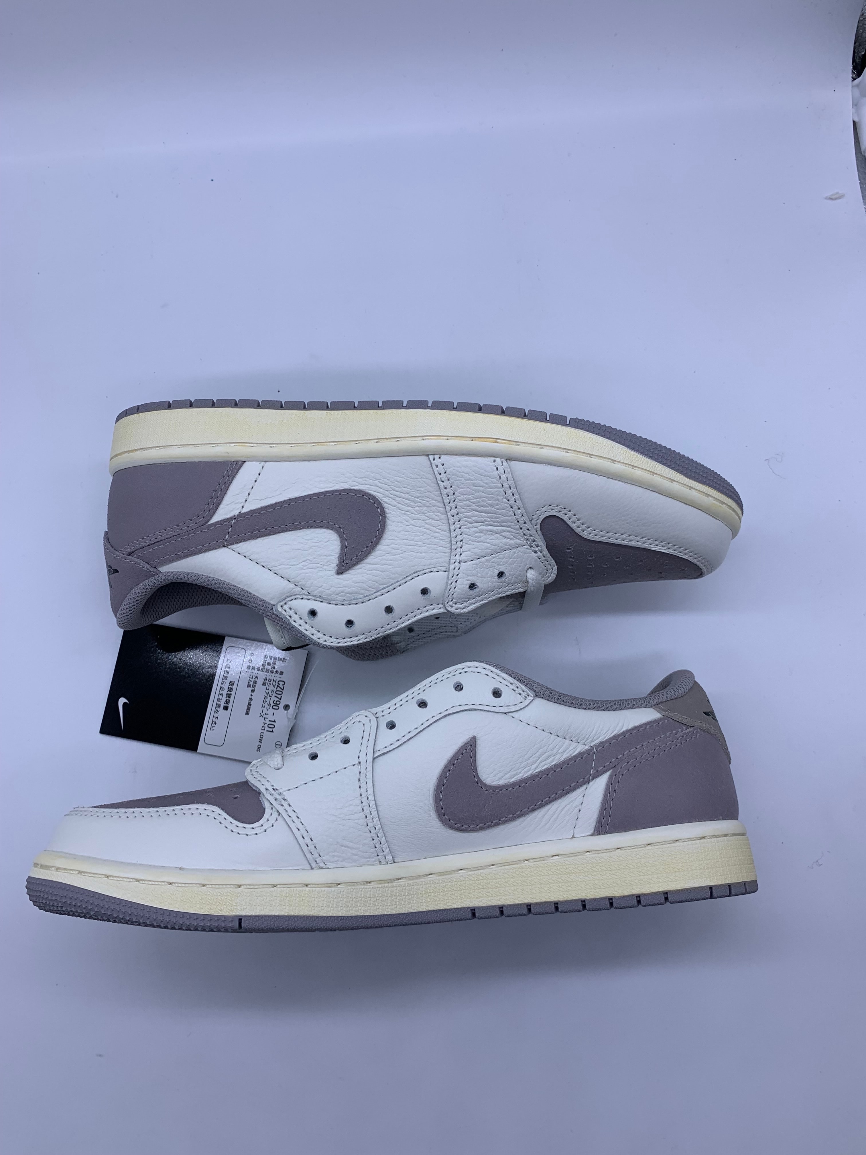 Nike Air Jordan 1 Retro Low OG "Atmosphere Grey"