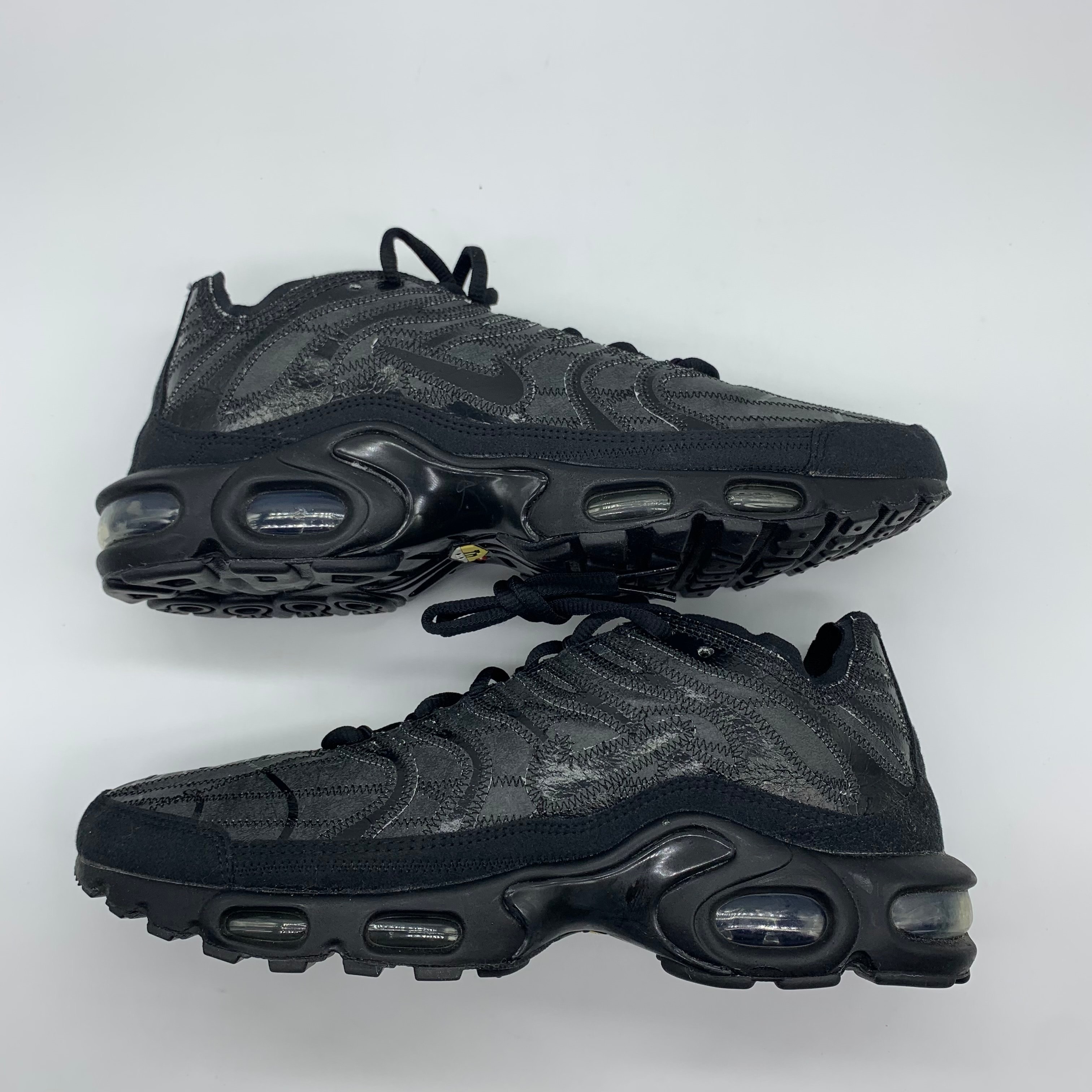 Nike Air Max Plus "Decon Black"
