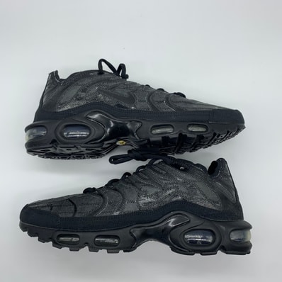 Nike Air Max Plus "Decon Black"