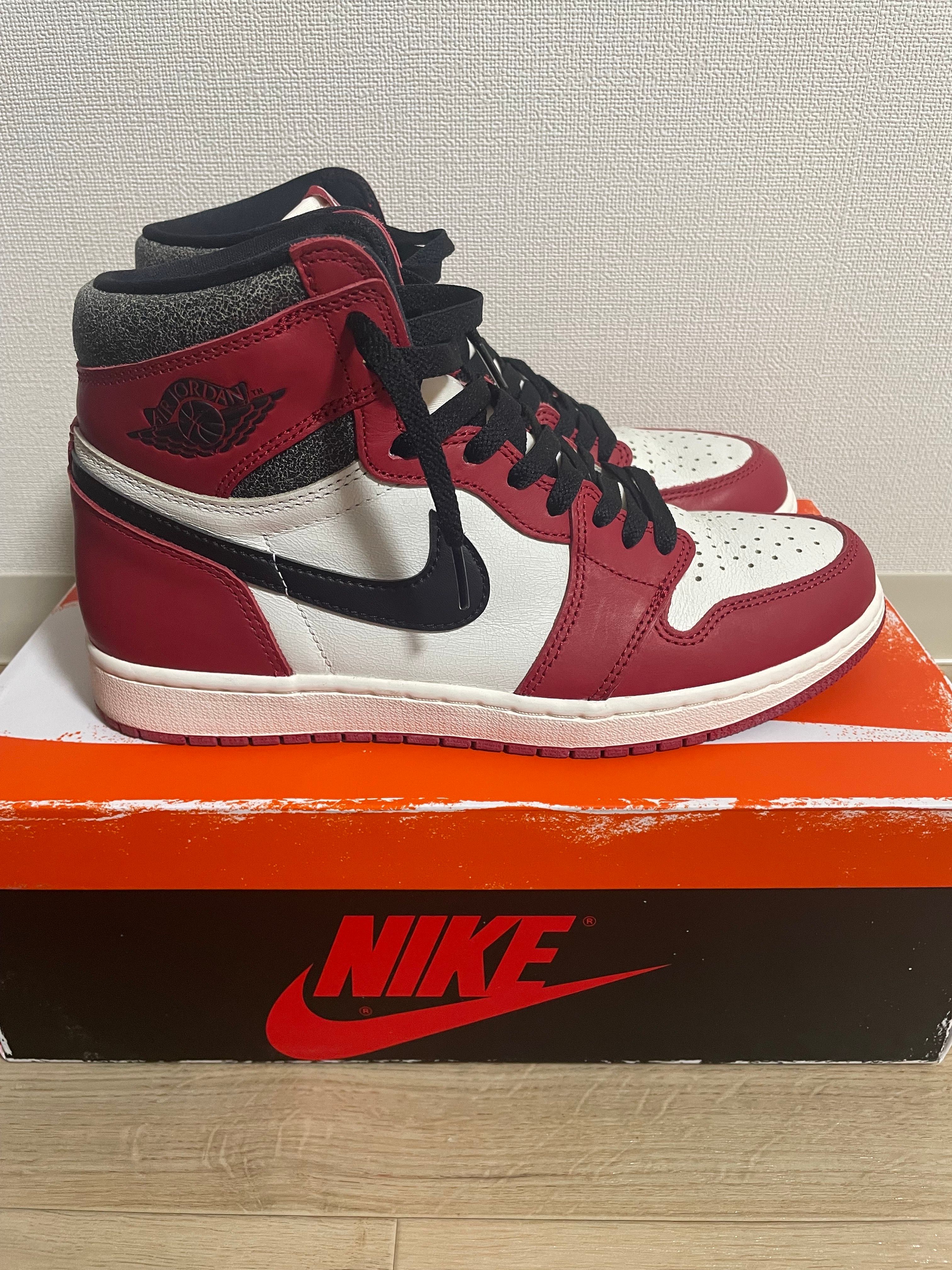 Nike Air Jordan 1 High OG "Lost & Found/Chicago"