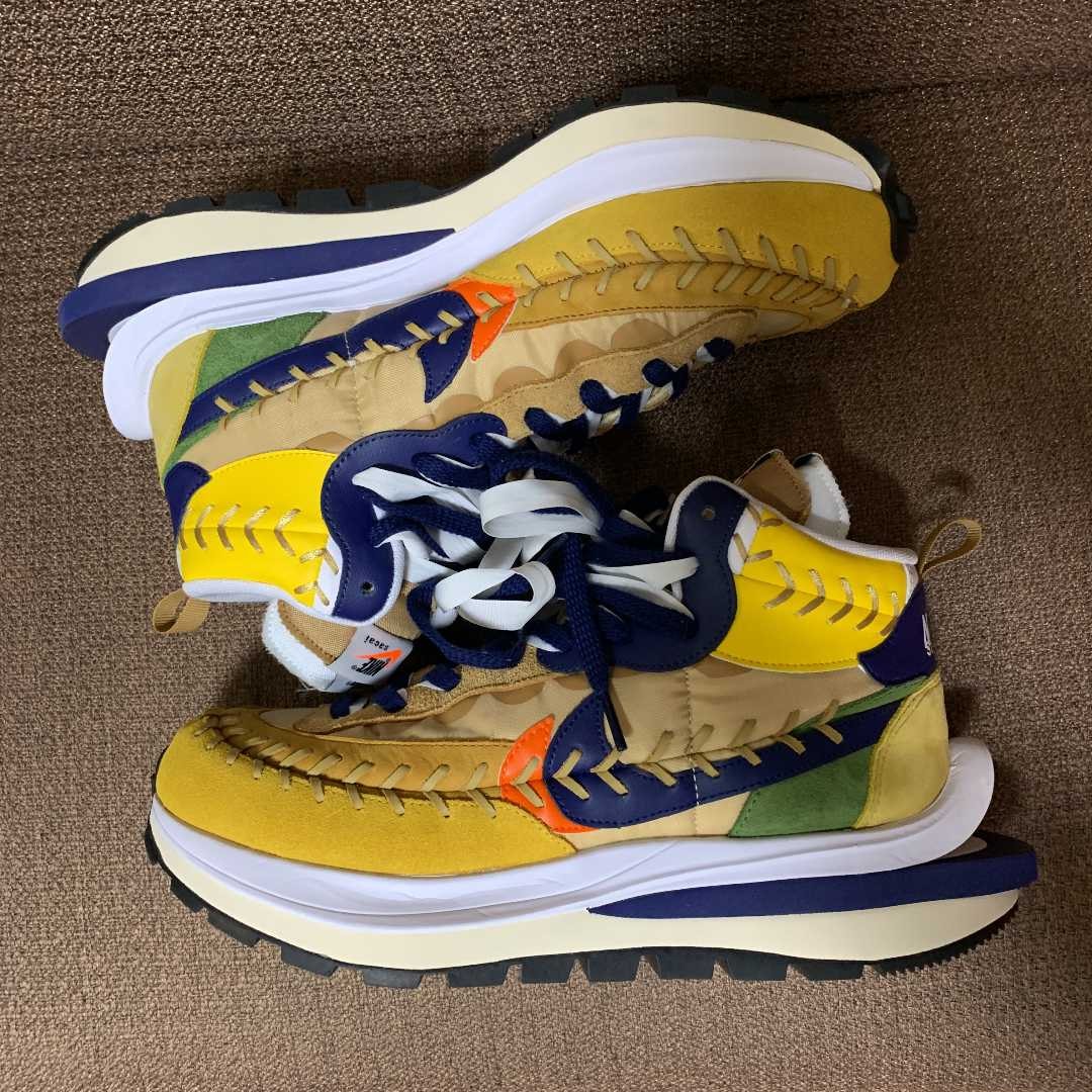 Jean-Paul Gaultier × sacai × Nike VaporWaffle "Sesame/Multi Color"