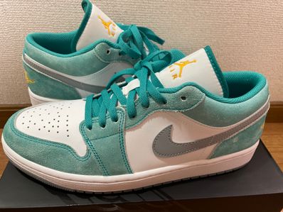 Nike Air Jordan 1 Low SE "New Emerald"