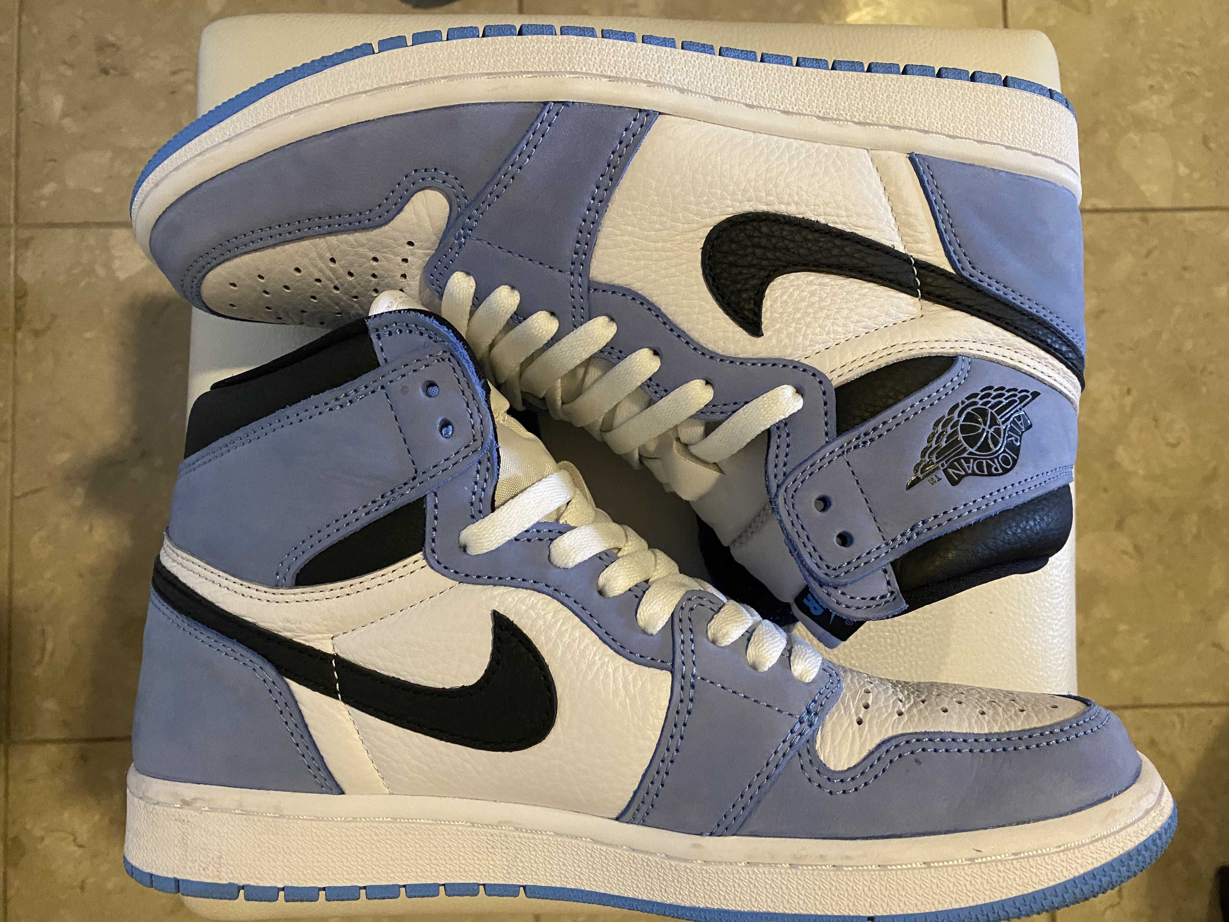 Nike Air Jordan 1 High OG "University Blue"