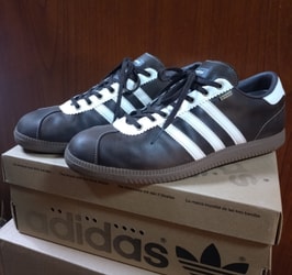 アディダス オリジナルス ベルン ゴアテックス "ダークブラウン/クリームホワイト/ワンダーホワイト"