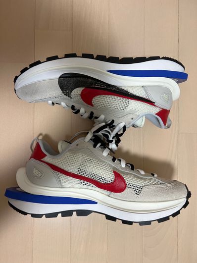 sacai × Nike Vapor Waffle "Royal Fuchsia"