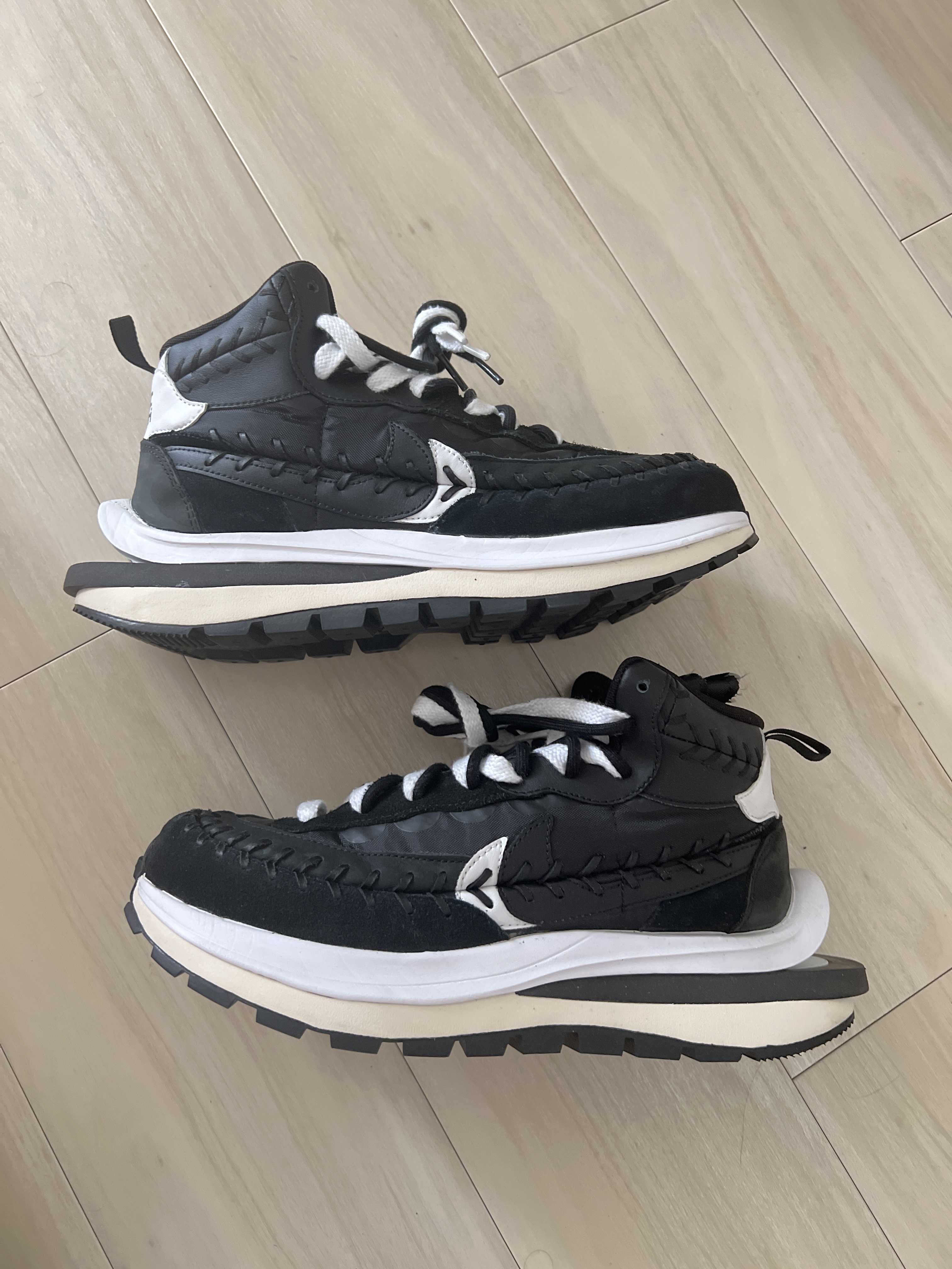 Jean-Paul Gaultier × sacai × Nike Vapor Waffle "Black/Black-White"