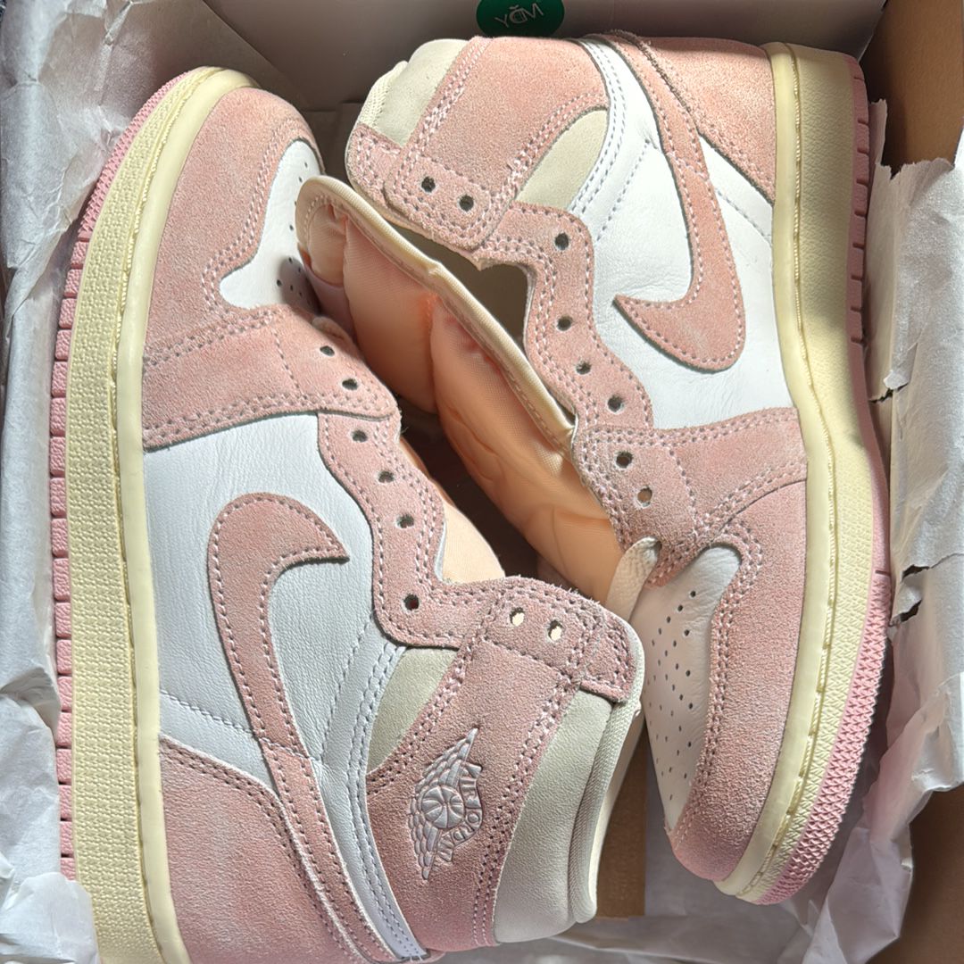Nike Women's Air Jordan 1 Retro High OG "Washed Pink"