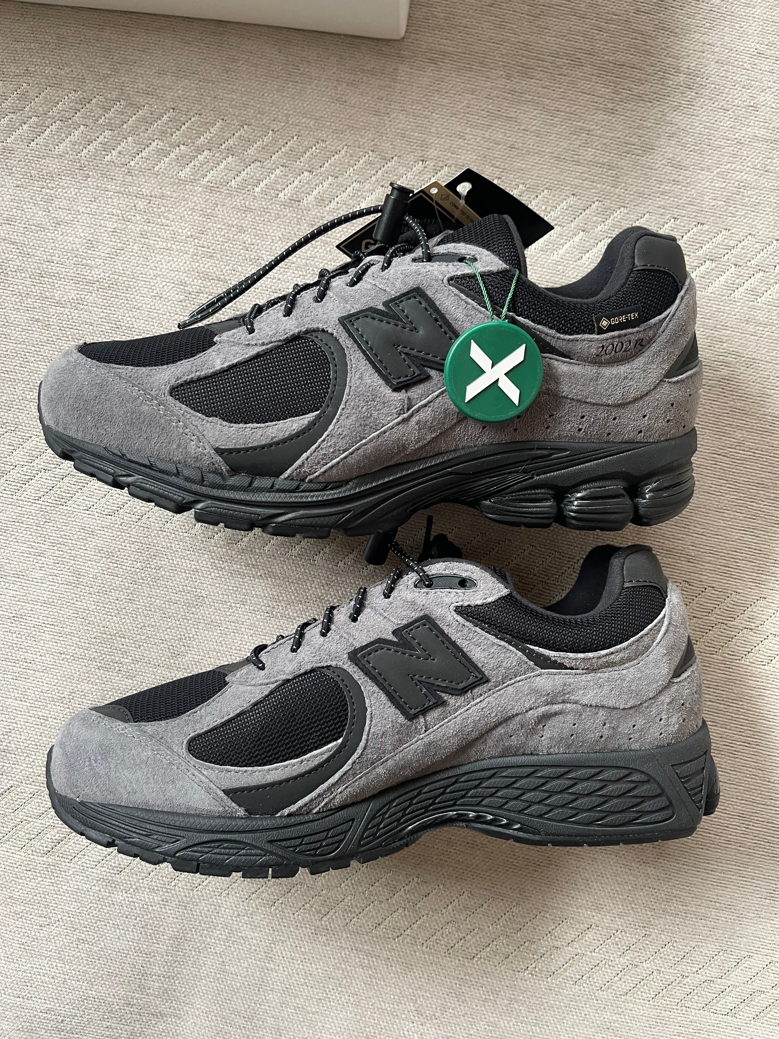 JJJJound × New Balance 2002R GORE-TEX "Charcoal" M2002RXZ