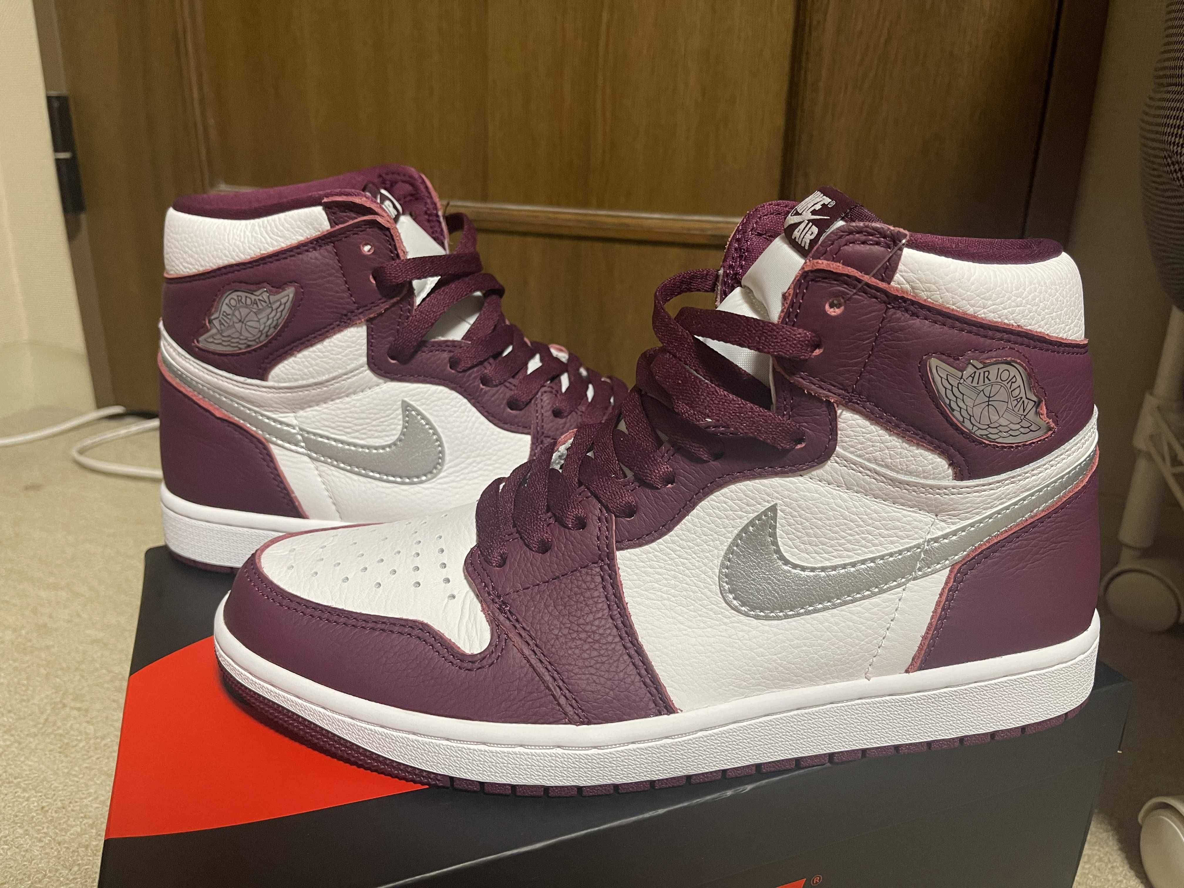 Nike Air Jordan 1 High OG "Bordeaux"