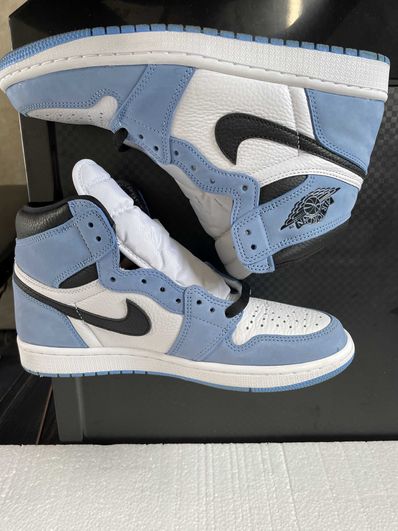 Nike Air Jordan 1 High OG "University Blue"