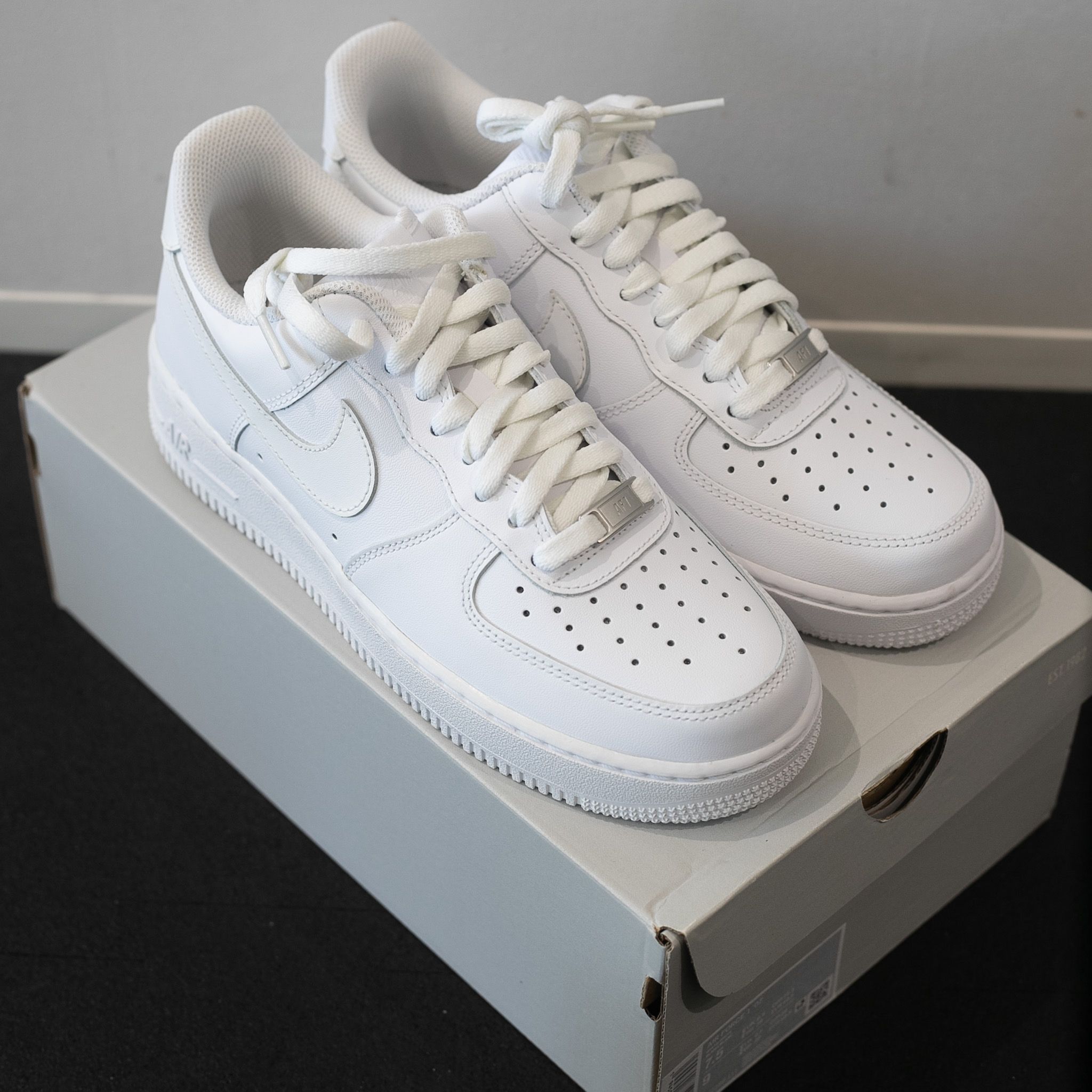 Nike Air Force 1 Low '07 "White/White"