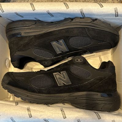 New Balance 993 "Triple Black"