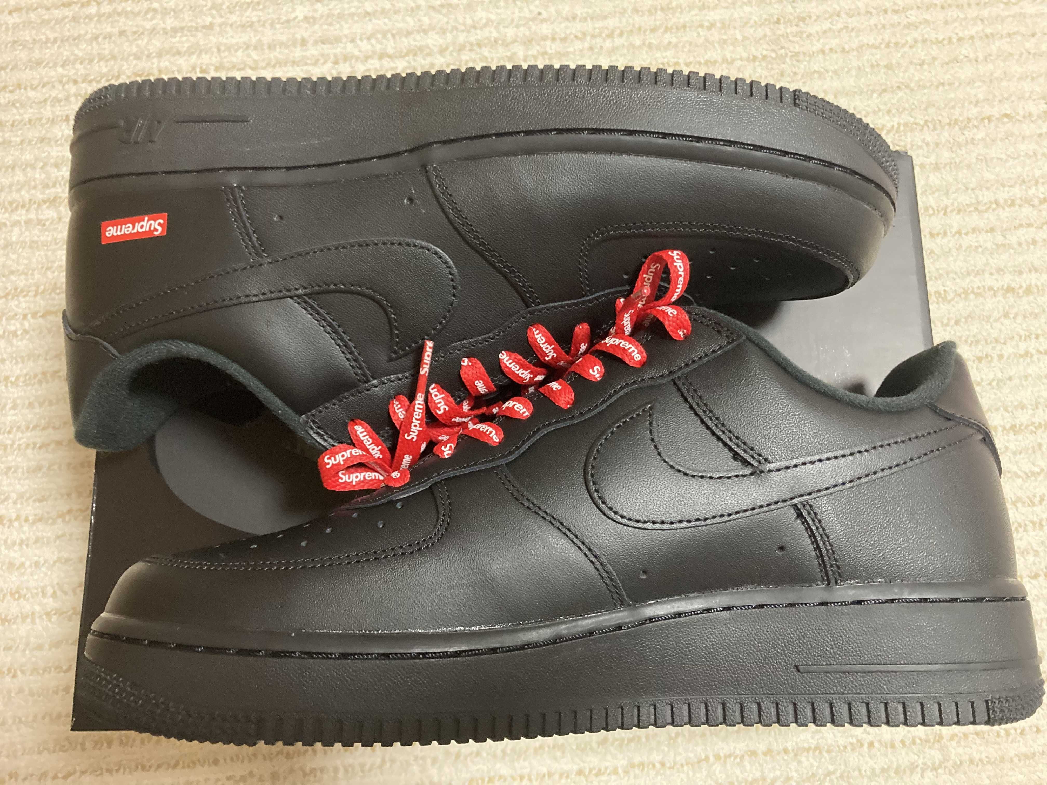 Supreme × Nike Air Force 1 Low "Black"