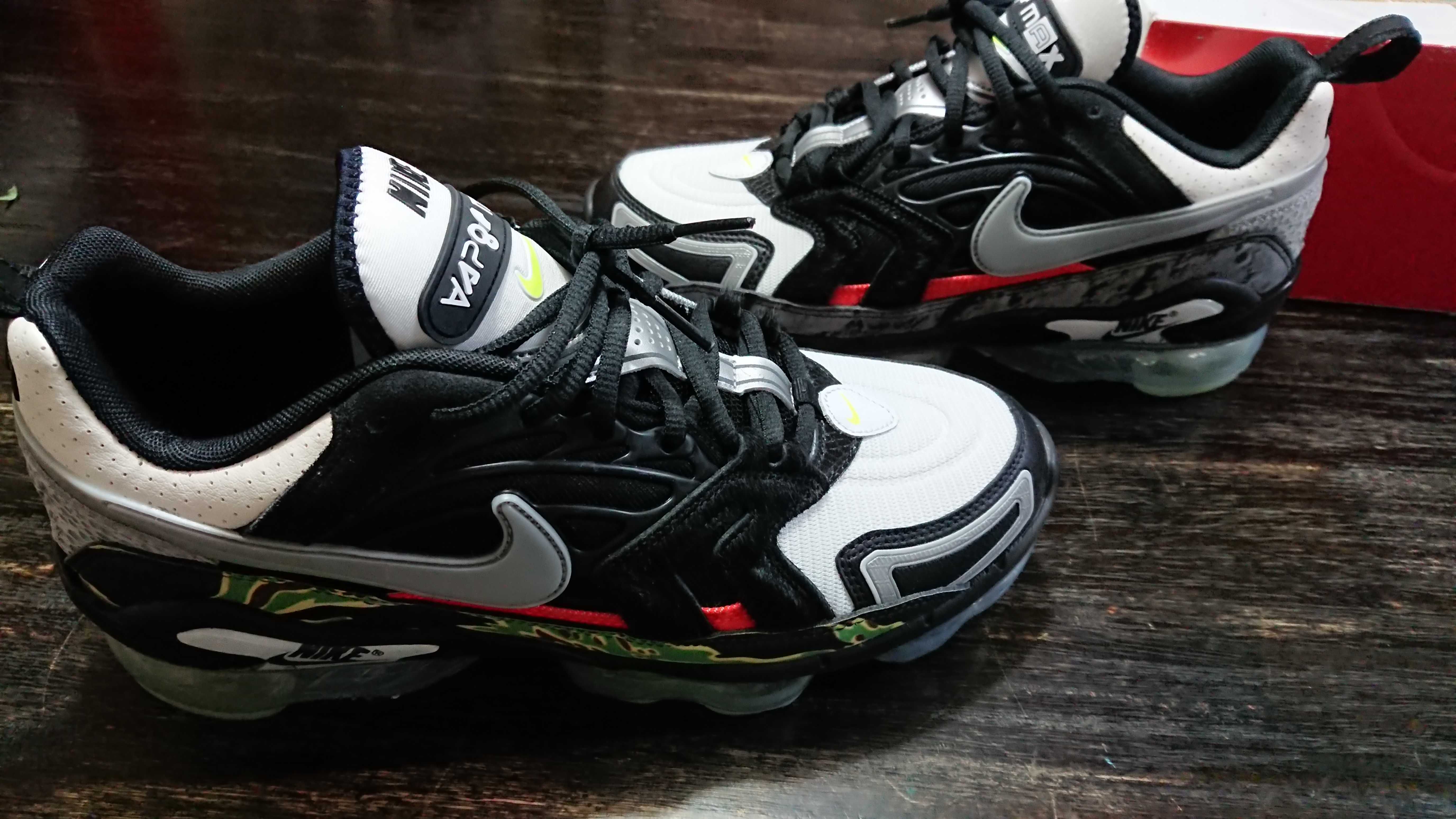 Nike Air Vapormax EVO "What The"