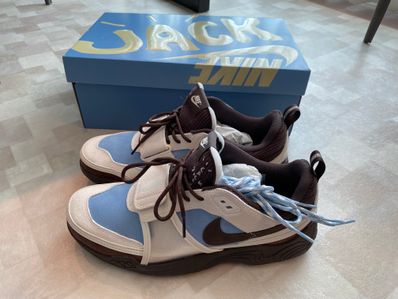 Travis Scott × Nike Zoom Field Jaxx "Pale Ivory and Leche Blue"