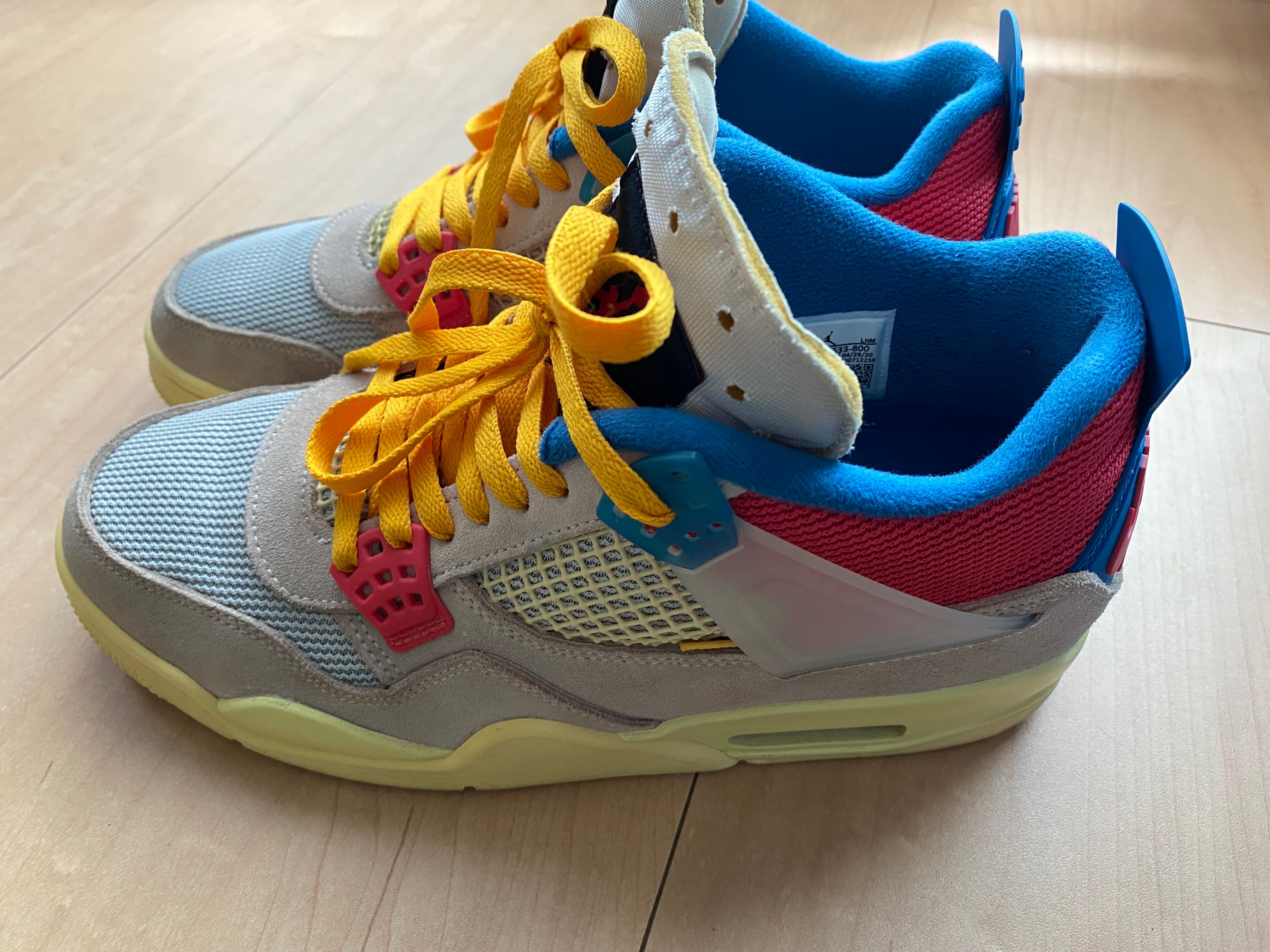 UNION × Nike Air Jordan 4 SP "Guava Ice/Light Fusion Red"