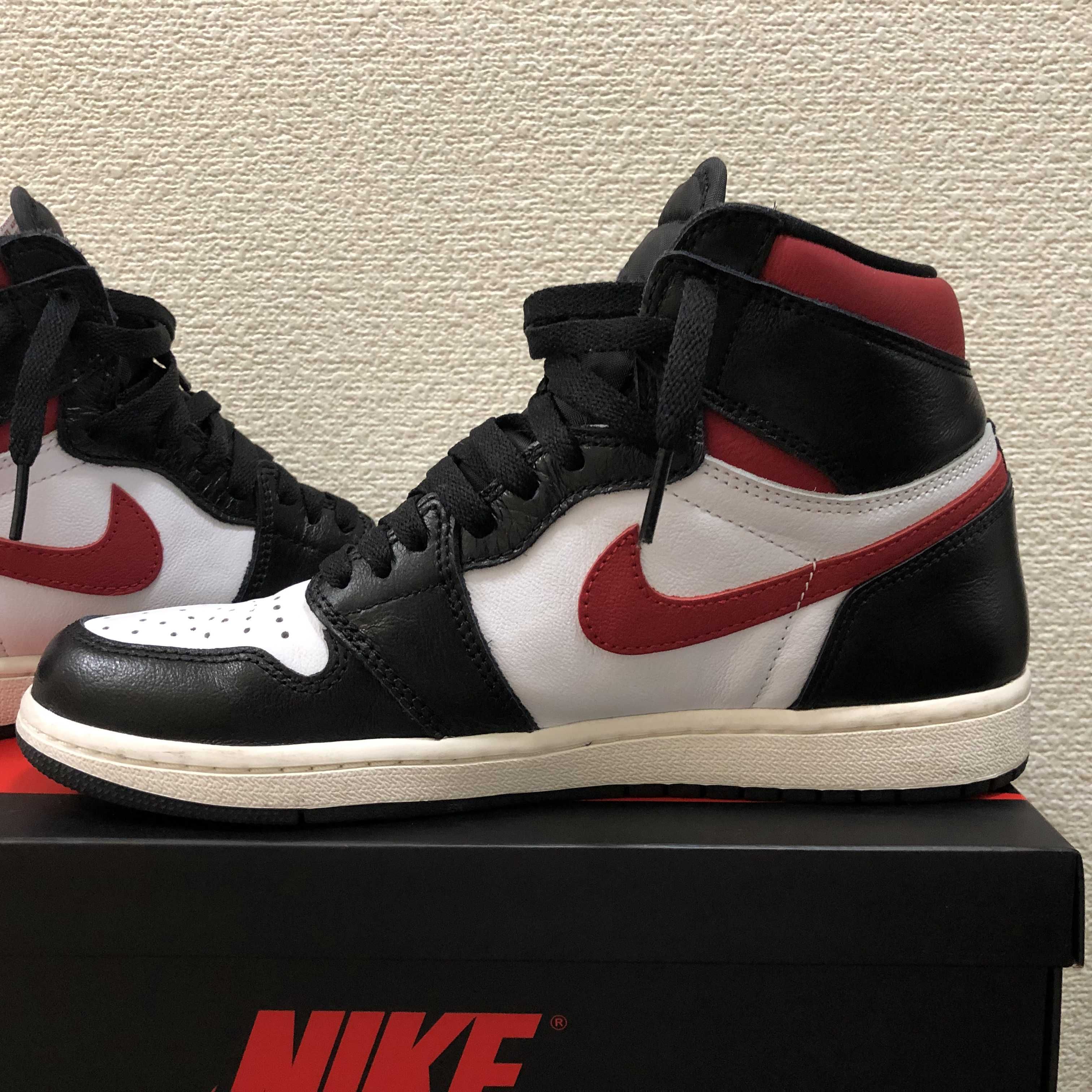 Nike Air Jordan 1 Retro High "Black/White/Sail/Gym Red"    