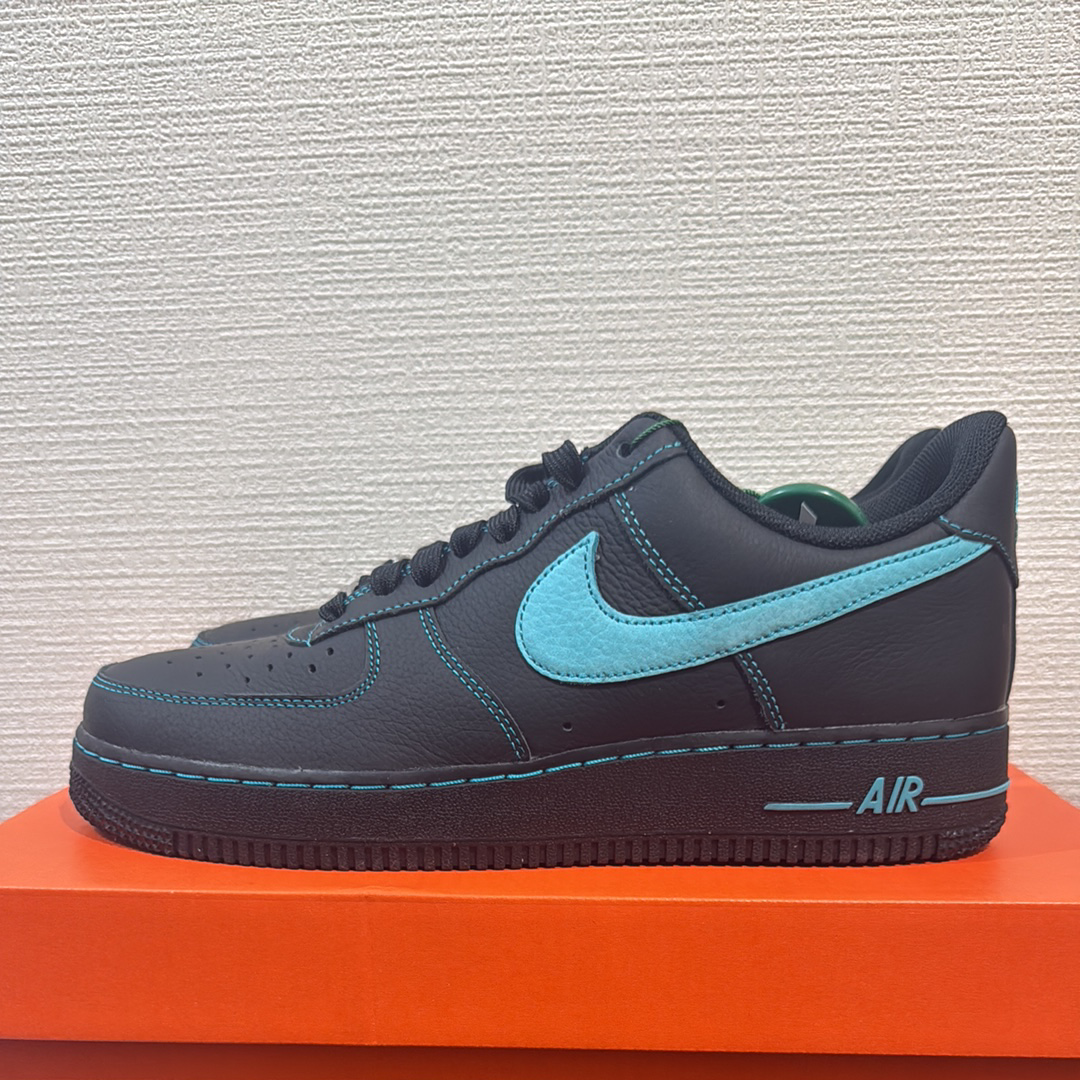 ナイキ エアフォース1 ロー "ブラックティファニー"