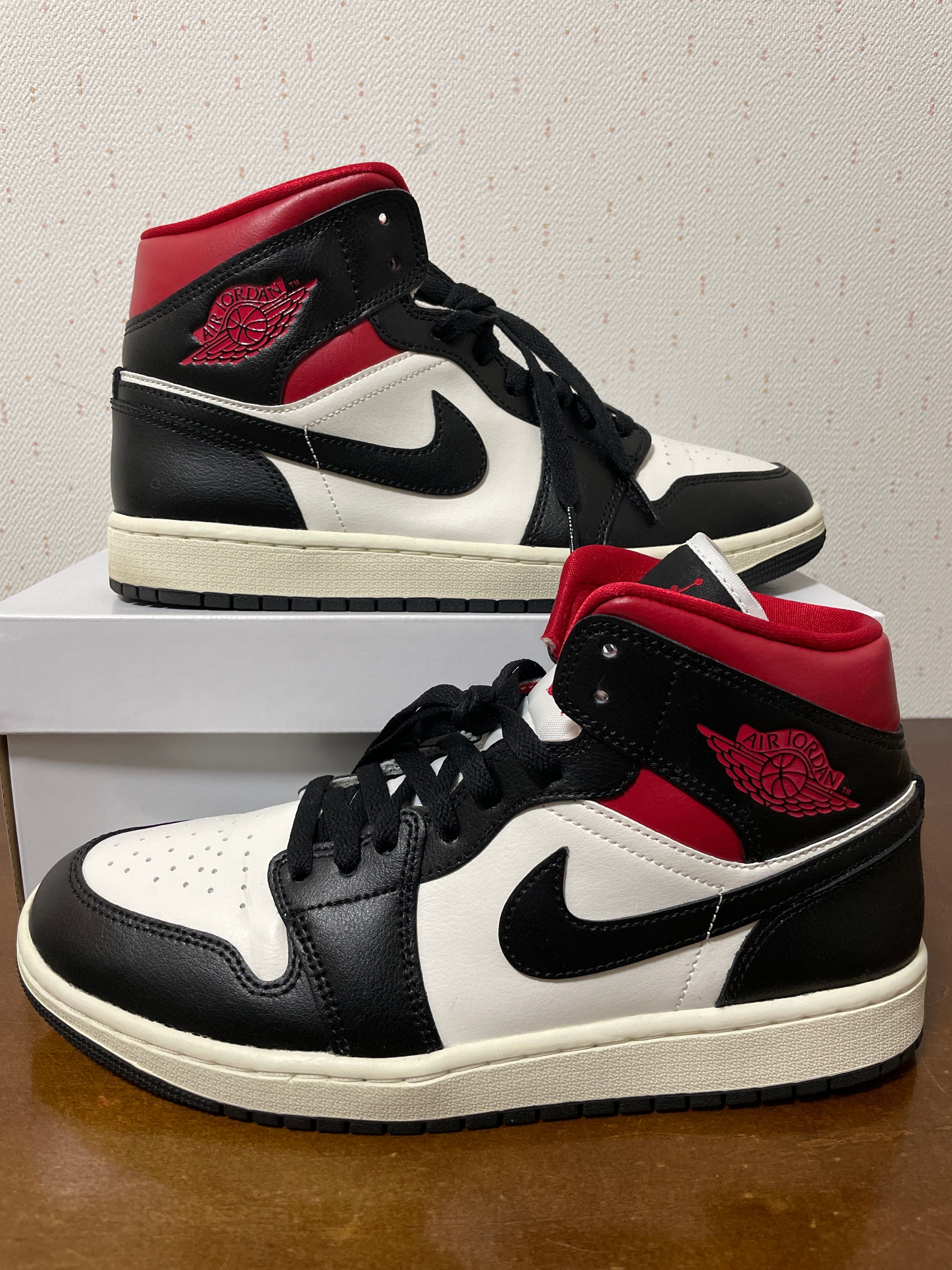 Nike Women's Air Jordan 1 Mid "Black/Gym Red"
