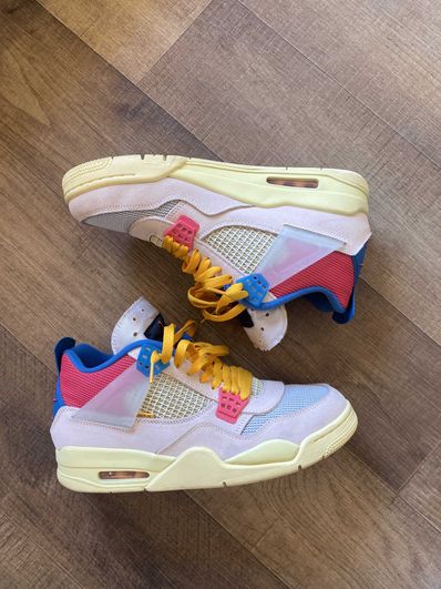 UNION × Nike Air Jordan 4 SP "Guava Ice/Light Fusion Red"