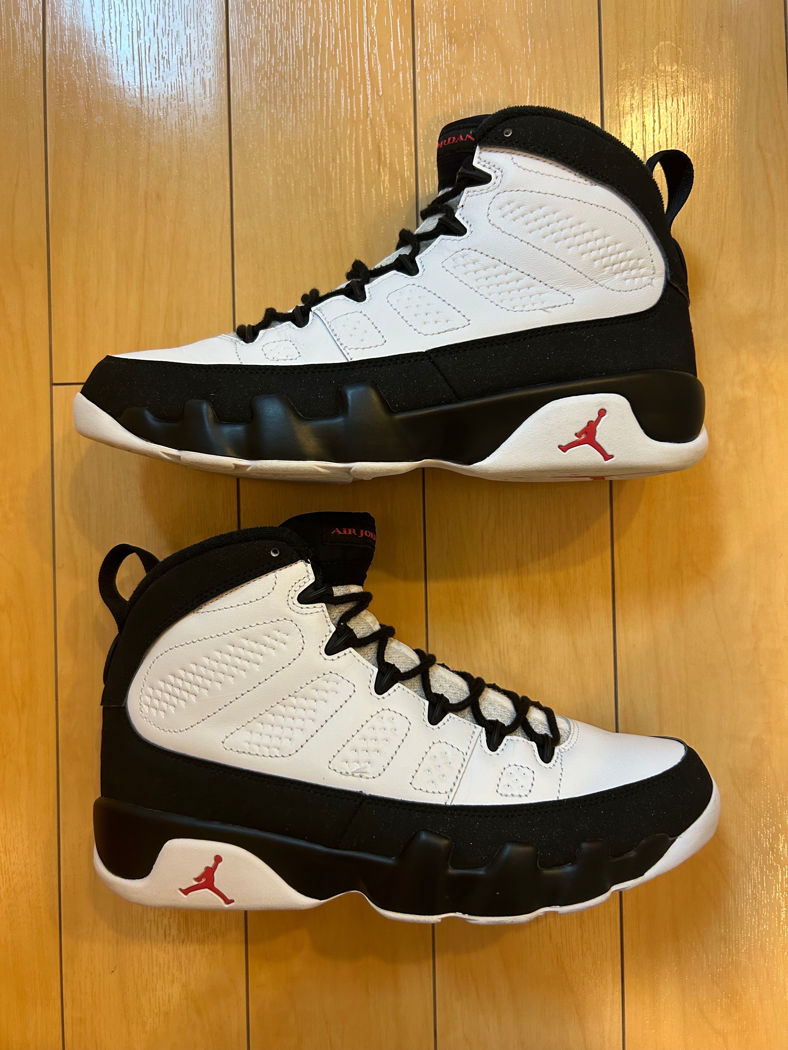 Nike Air Jordan 9 Retro "Space Jam" (2016)