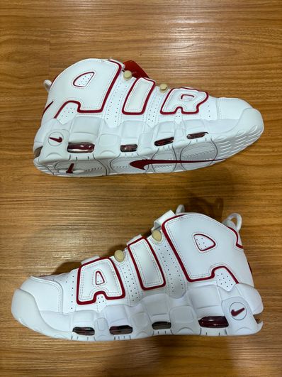 NIKE AIR MORE UPTEMPO "WHITE/VARSITY RED" (2021)