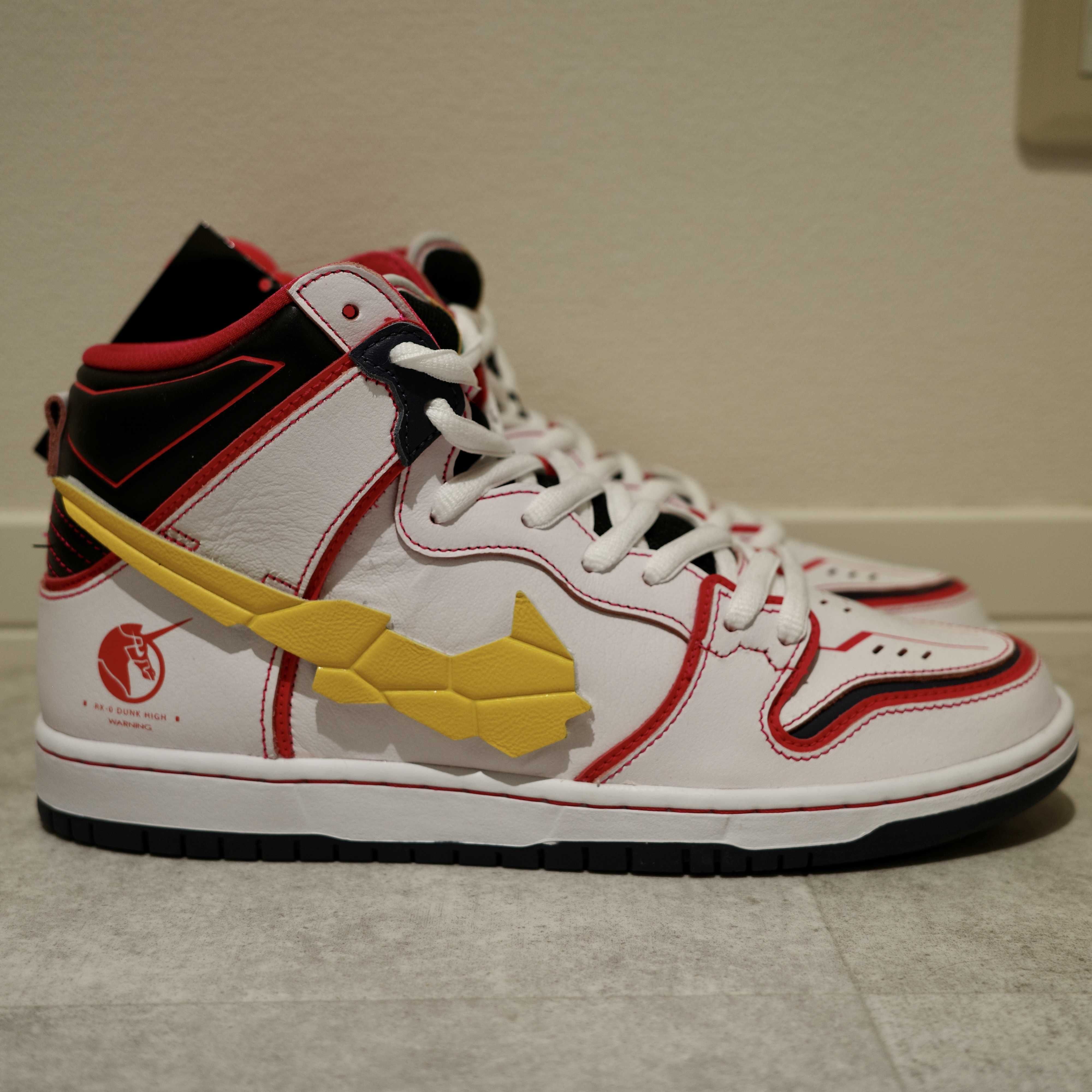 Gundam Unicorn × Nike SB Dunk High PRO QS "UNICORN"