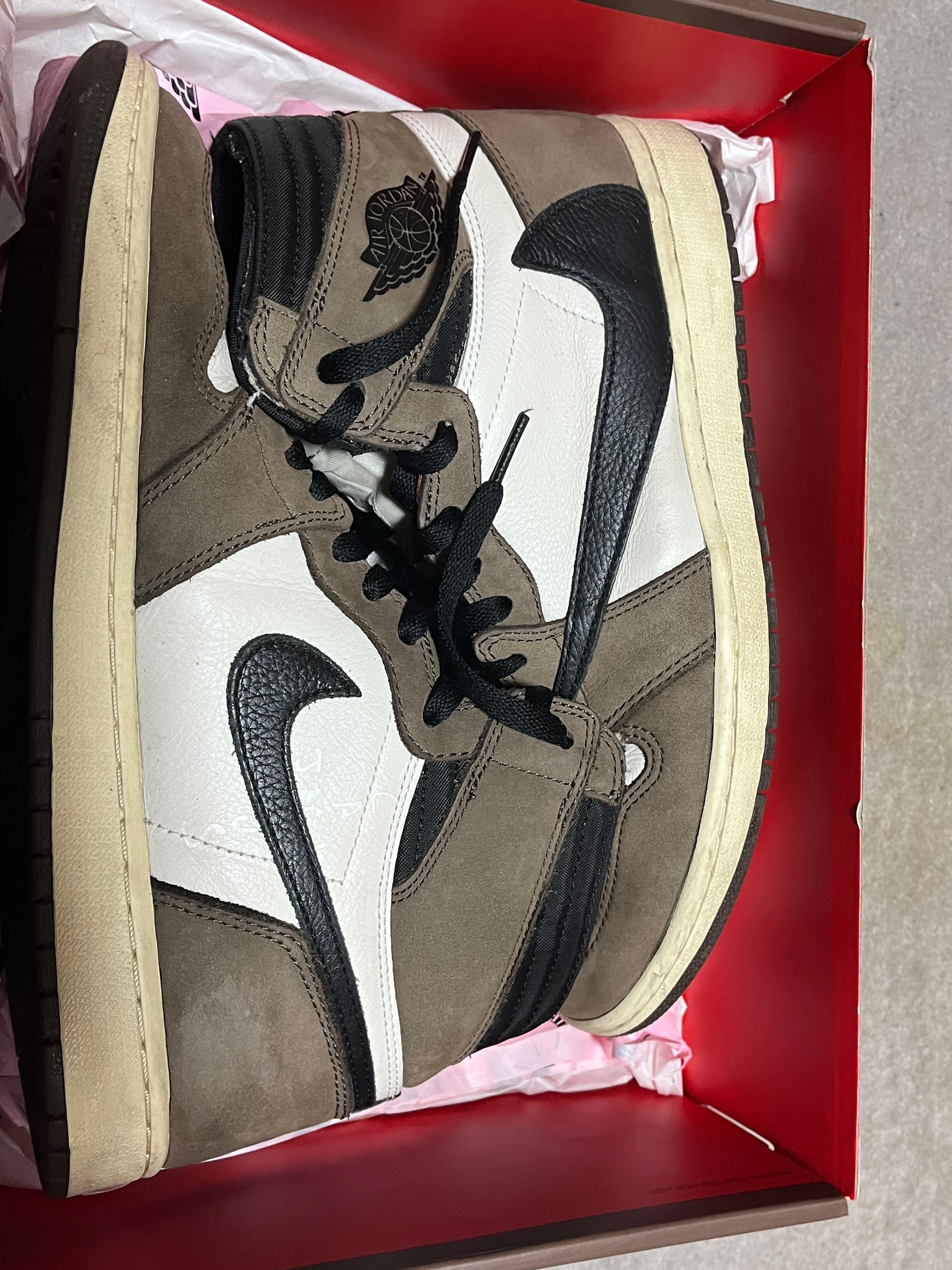 Travis Scott × Nike Air Jordan 1 Retro High OG TS SP "Sail/Dark Mocha"