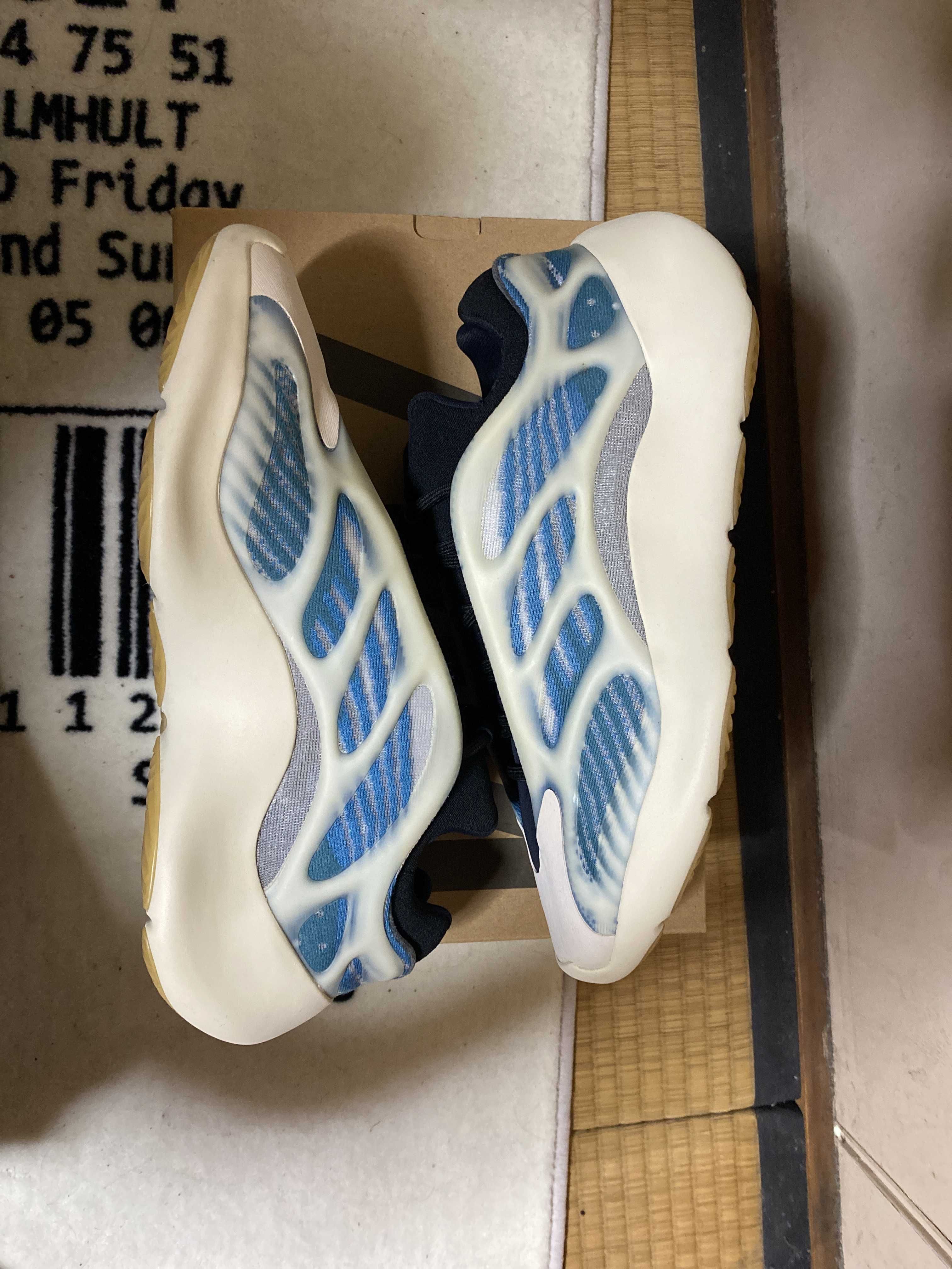 adidas YEEZY 700V3 "Kyanite"