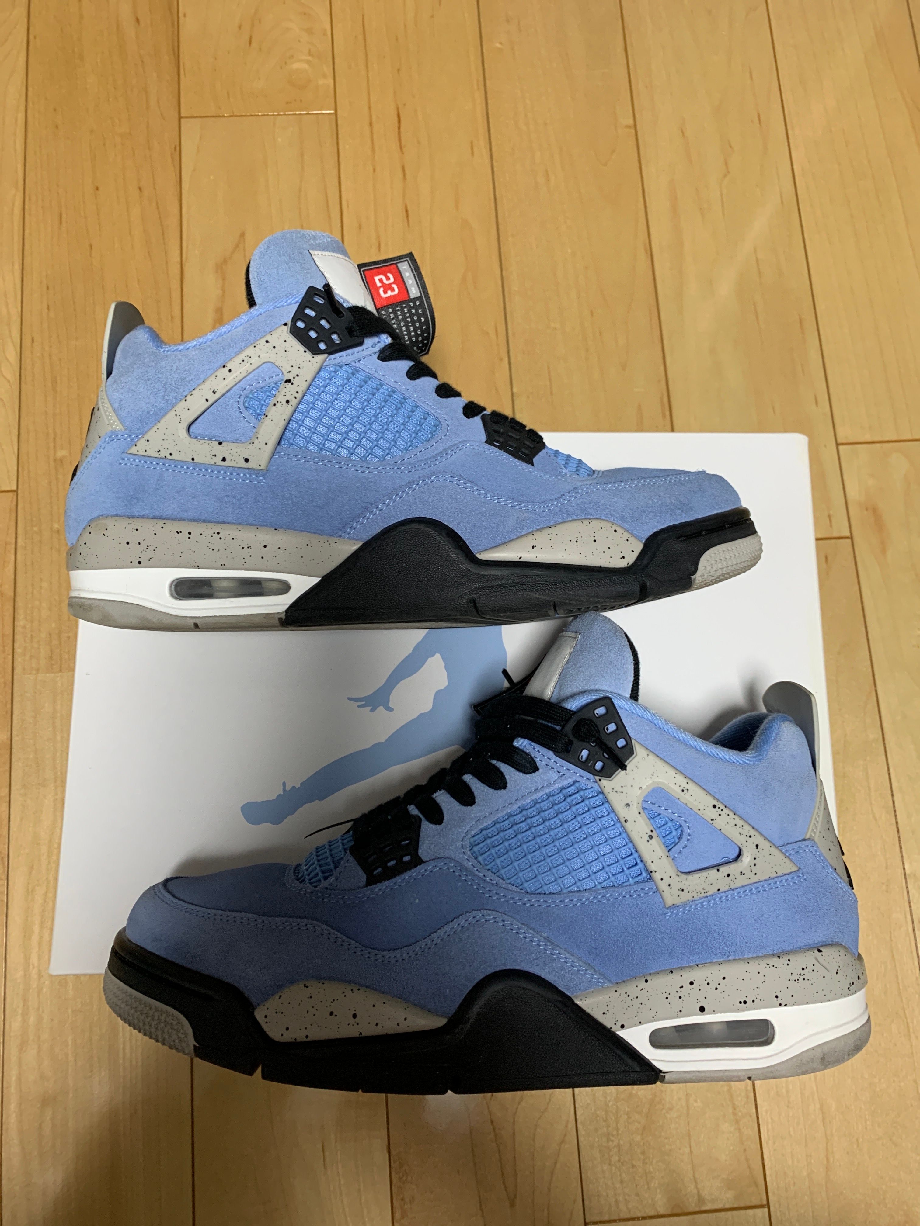 Nike Air Jordan 4 "University Blue"