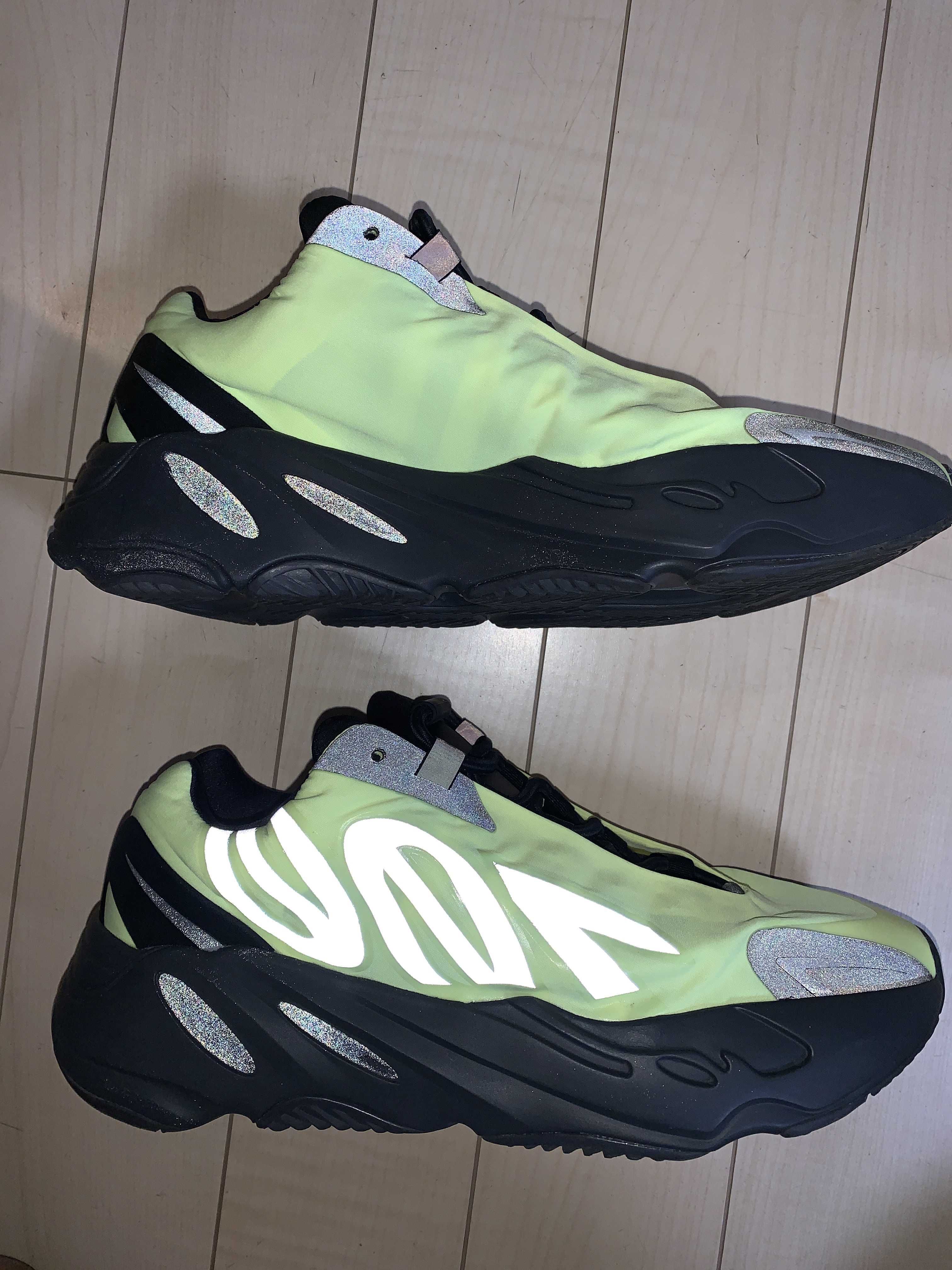 adidas Originals YEEZY Boost 700 MNVN "Phosphor"