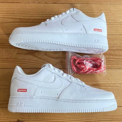 Supreme × Nike Air Force 1 Low "White"