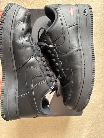 Supreme × Nike Air Force 1 Low "Black"