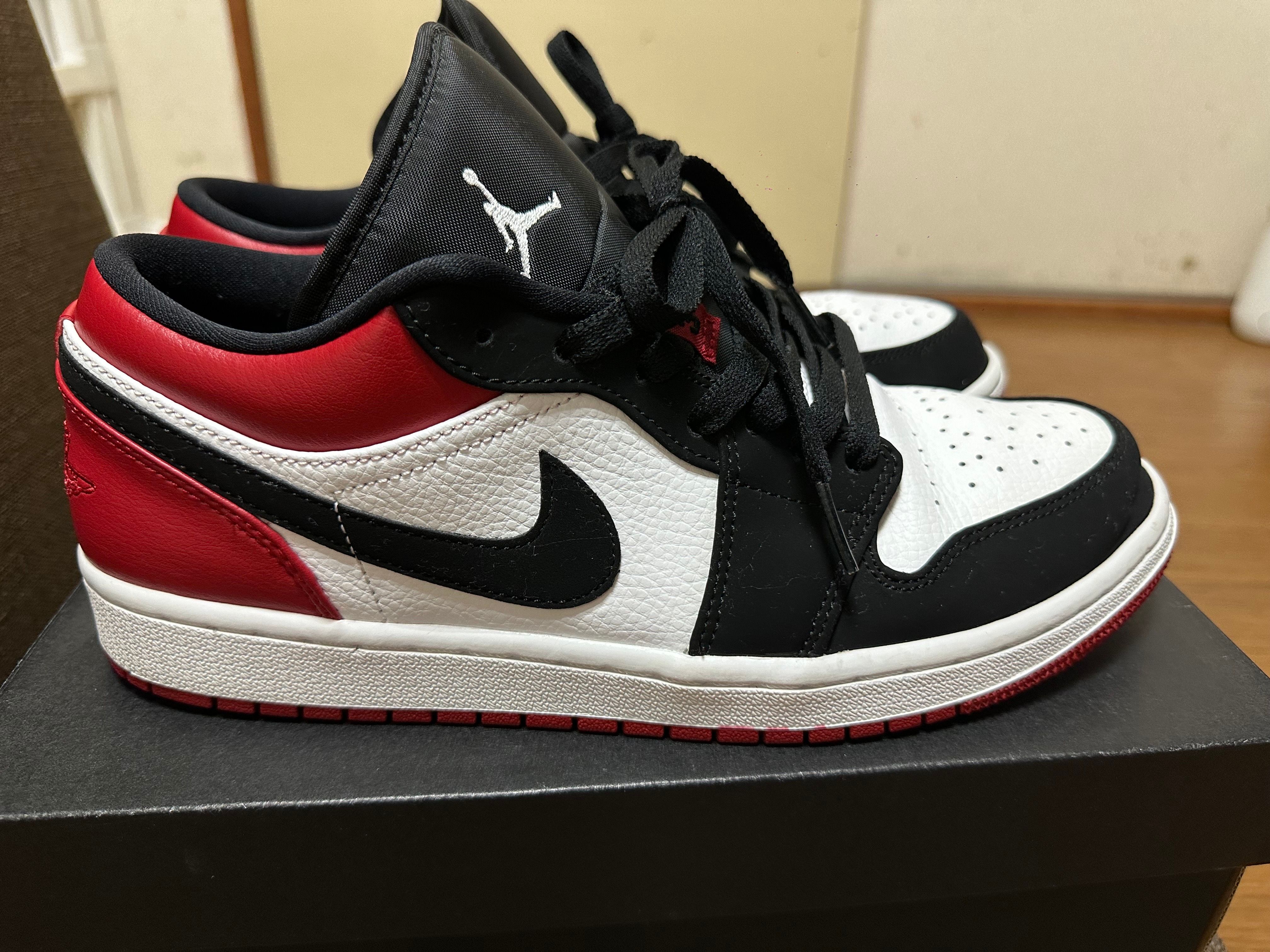 Nike Air Jordan 1 Low "Black Toe"