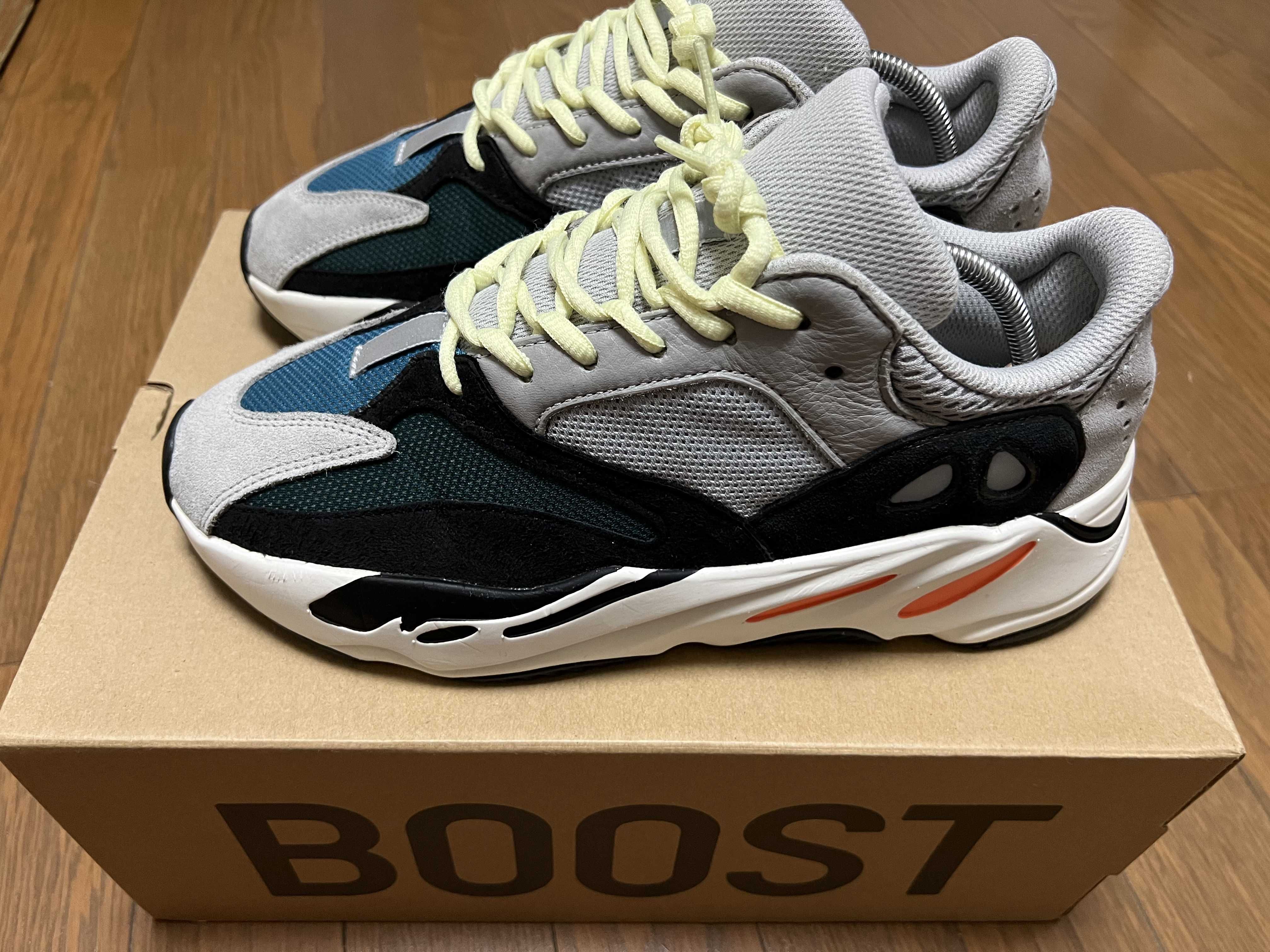 adidas YEEZY Boost 700 "Wave Runner"