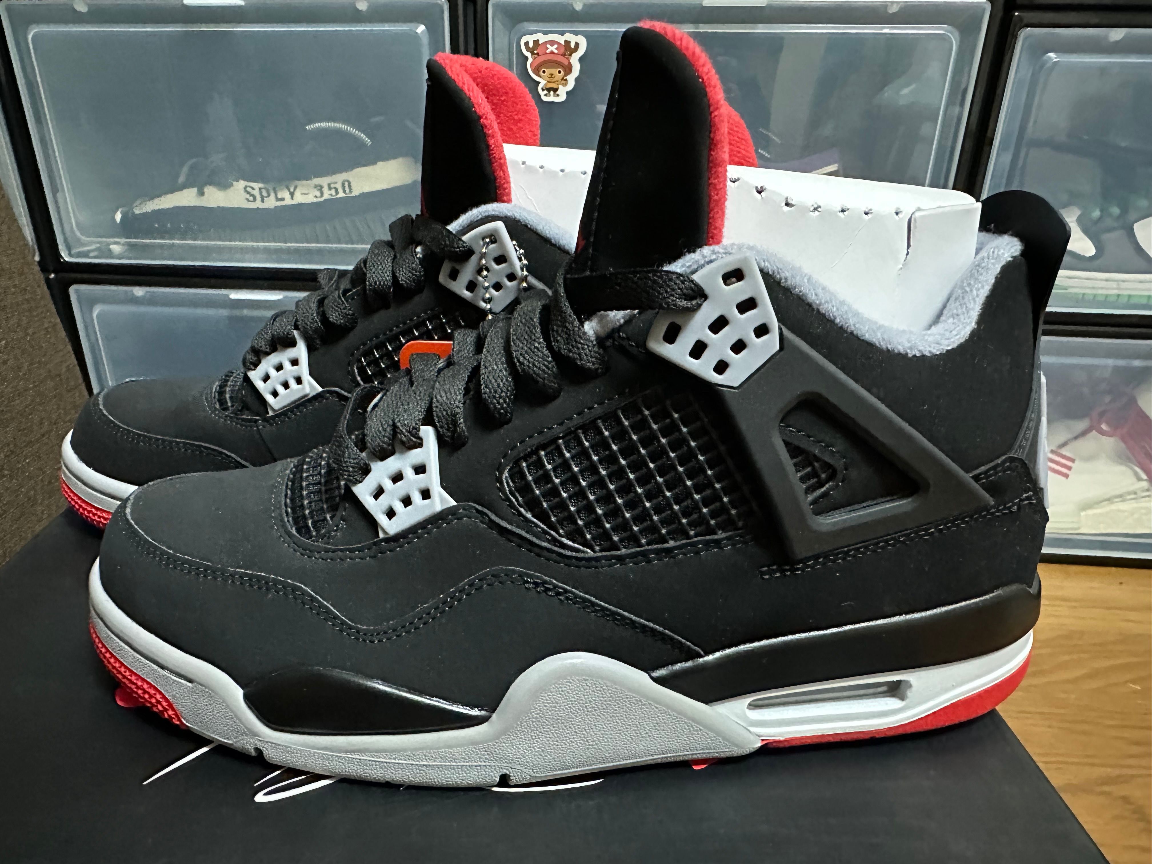 Retro 4 sales bred barbed roses
