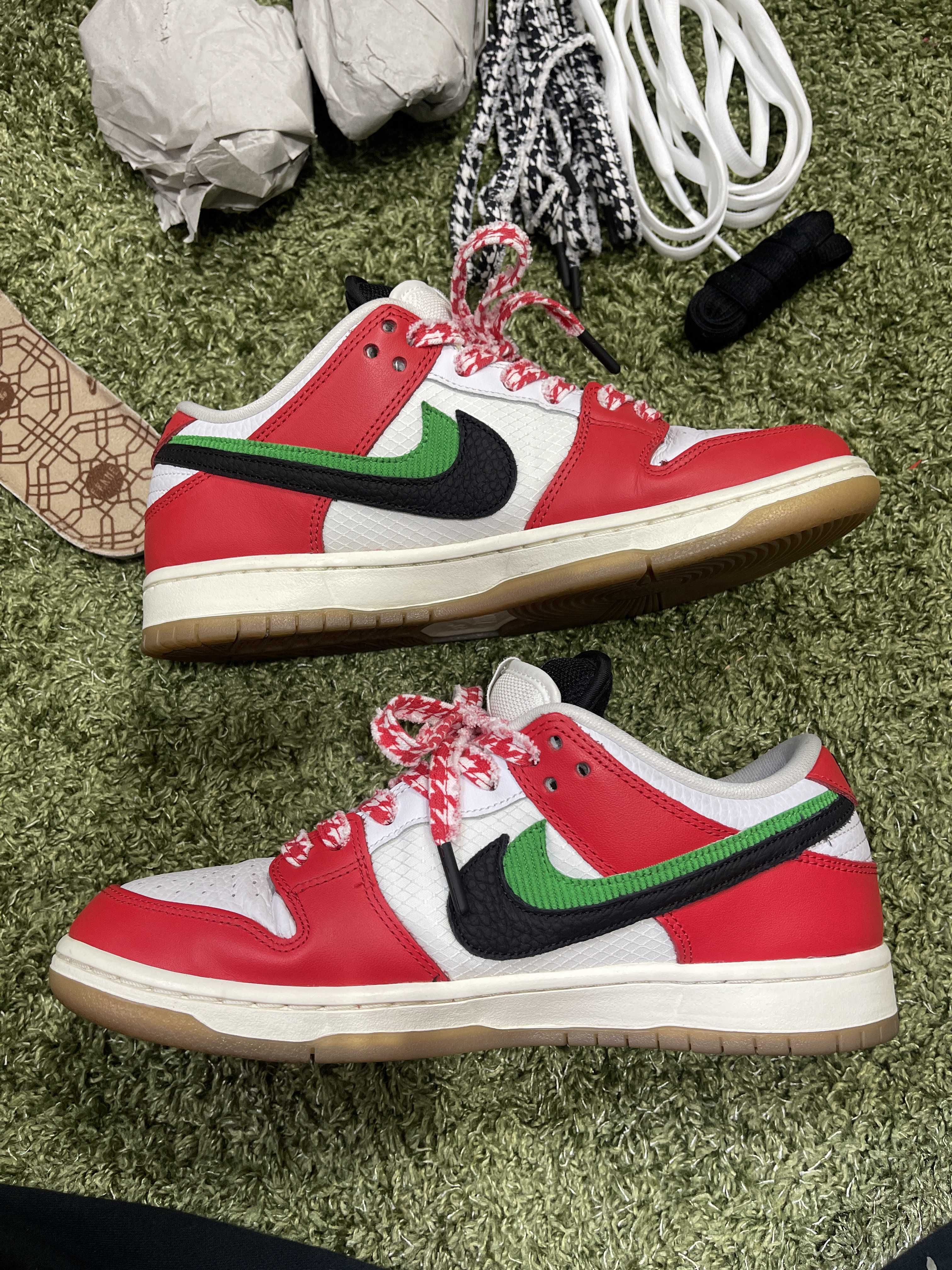 Frame Skate x Nike SB Dunk Low "Habibi"